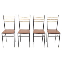 1950 - Ensemble de quatre chaises de salle à manger italiennes de style Gio Ponti en bronze et laiton