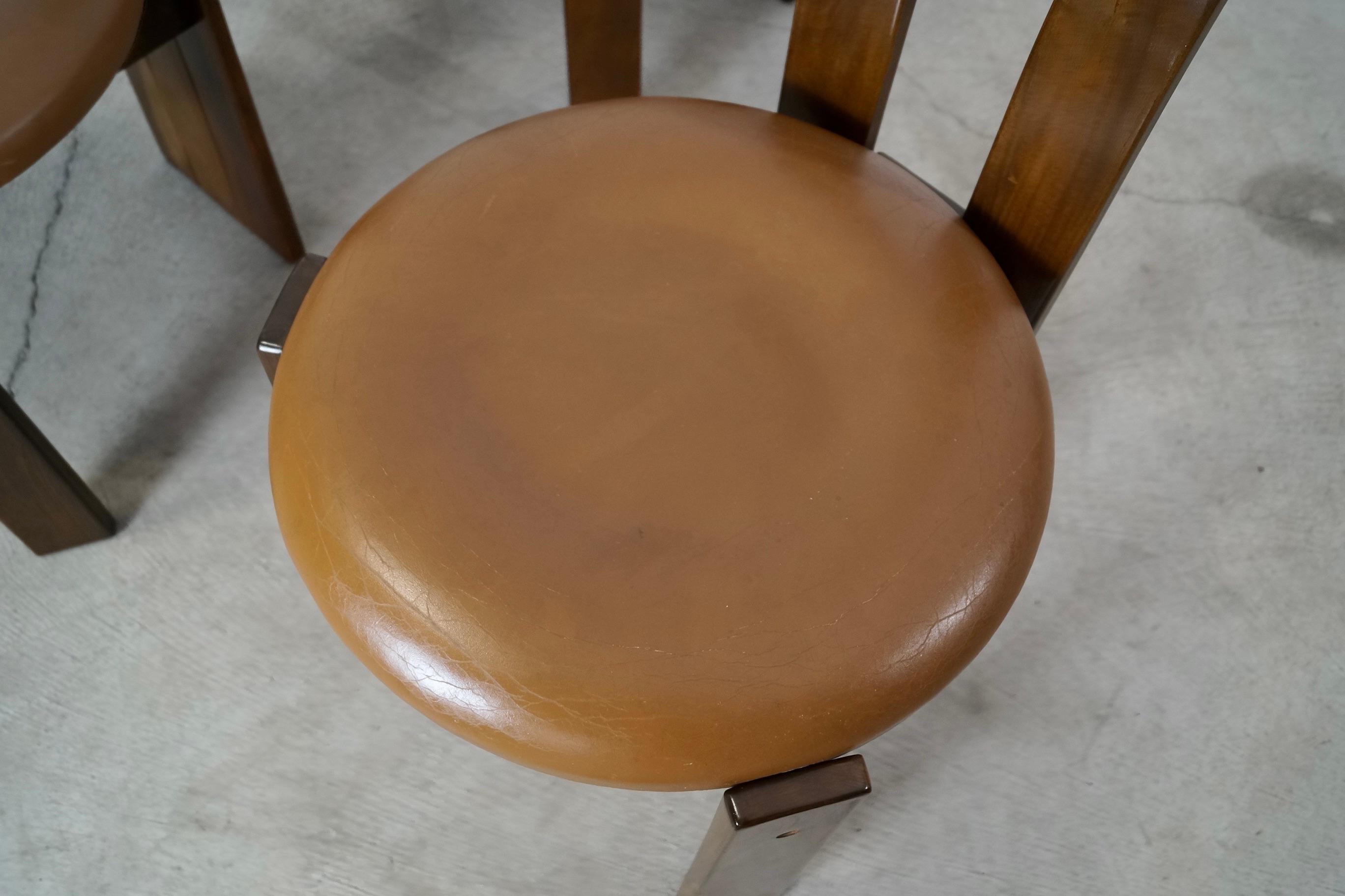 1950's Set of Four Mid-Century Brazilian Modern Sergio Rodrigues Dining Chairs For Sale 4