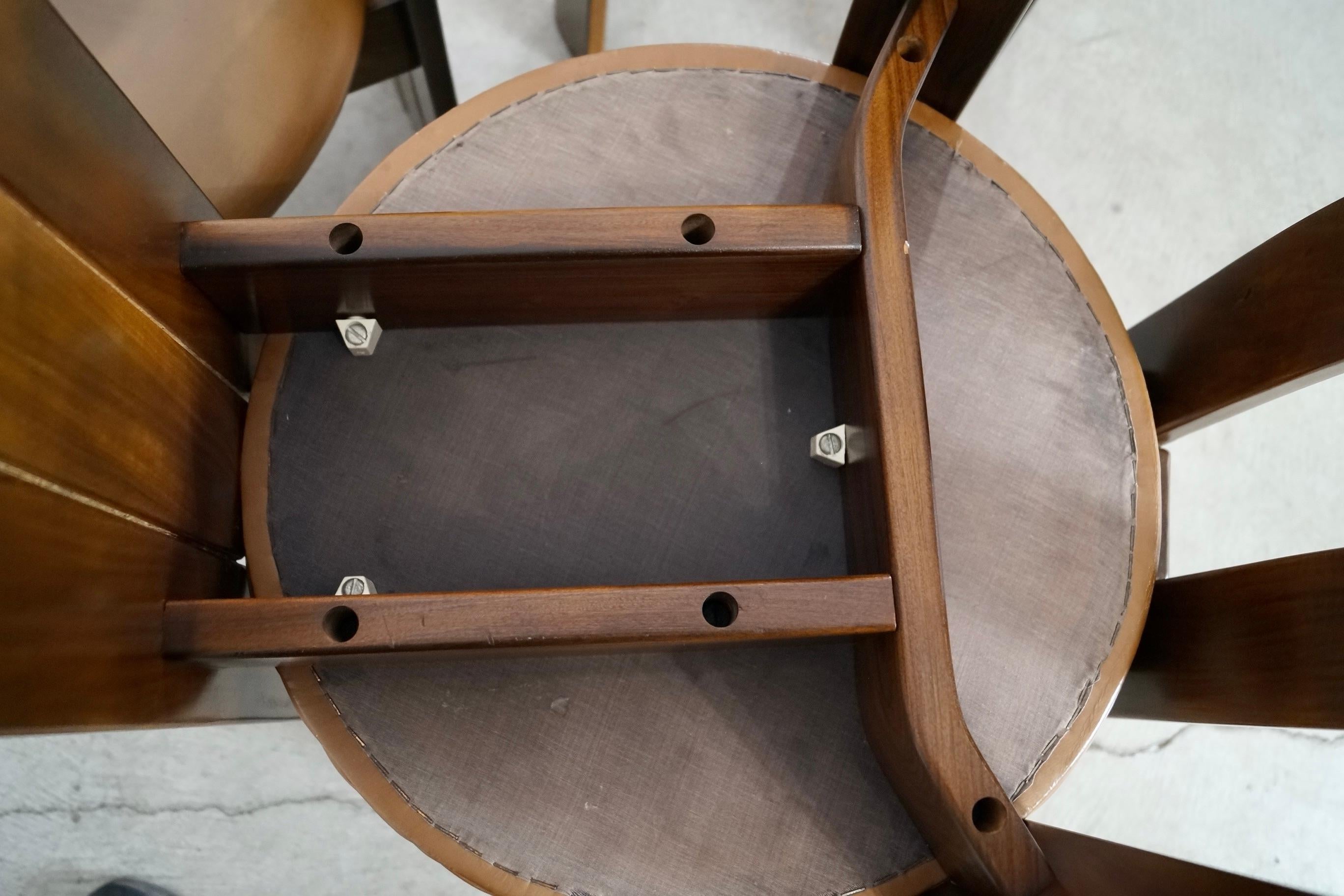 1950's Set of Four Mid-Century Brazilian Modern Sergio Rodrigues Dining Chairs For Sale 12
