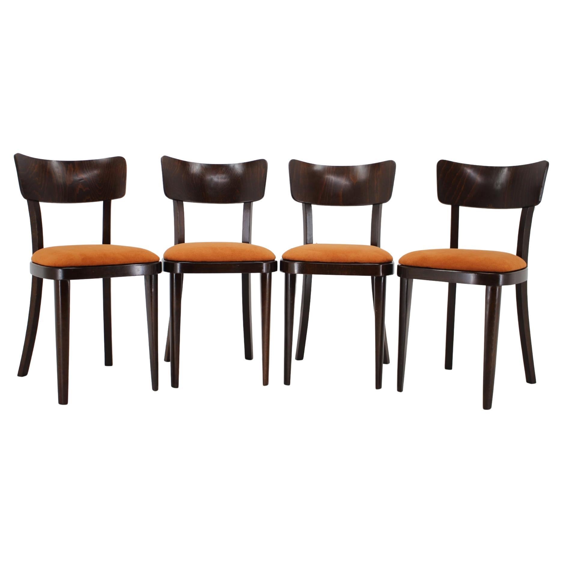1950s Set of Four Restored Dining Chairs, Czechoslovakia For Sale