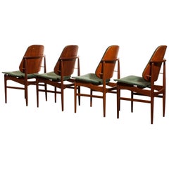 1950s, Set of Four Teak Dining Chairs by Arne Vodder for France & Daverkosen