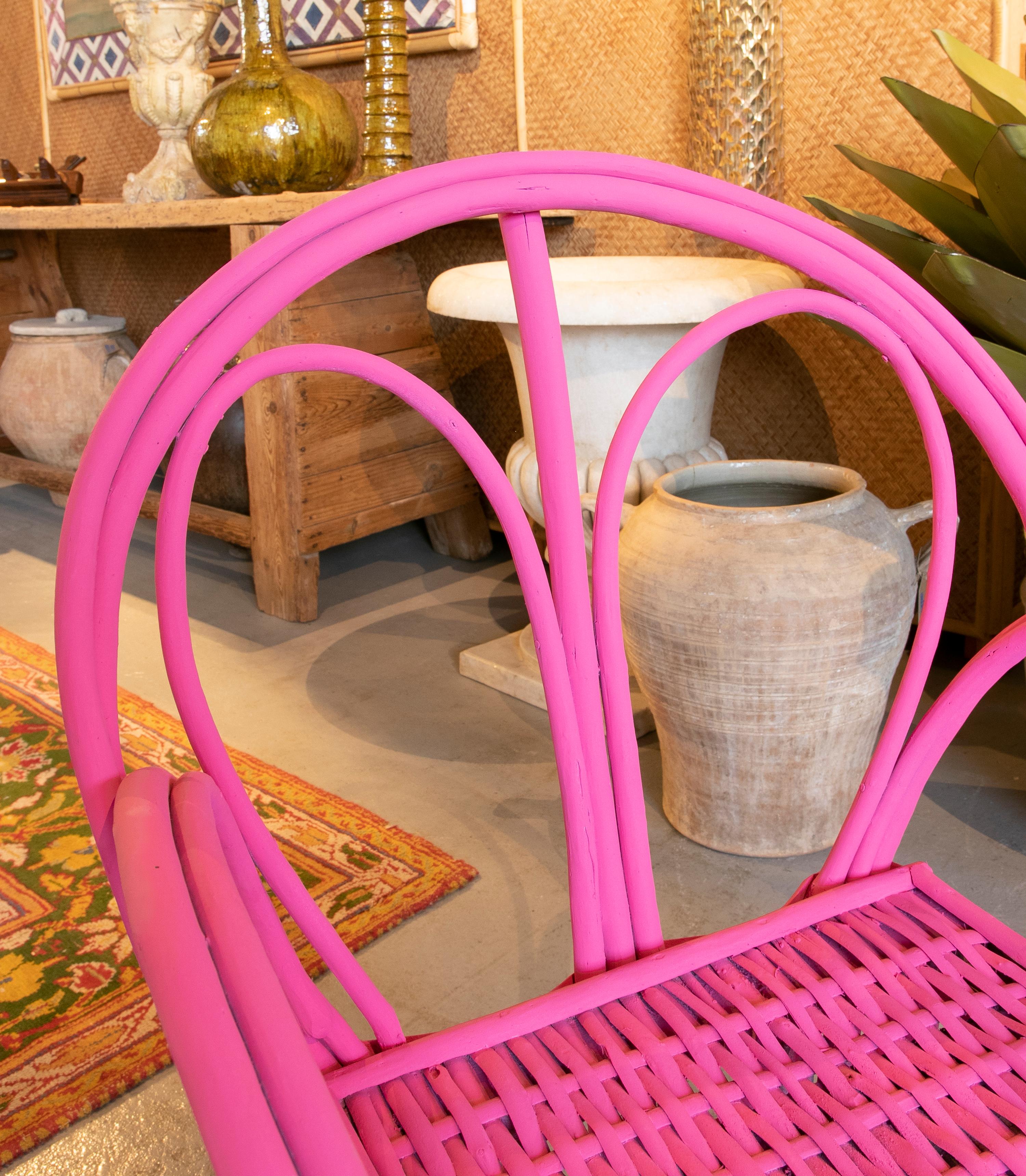 1950s Set of Four Wooden Chairs Painted in Pink For Sale 3
