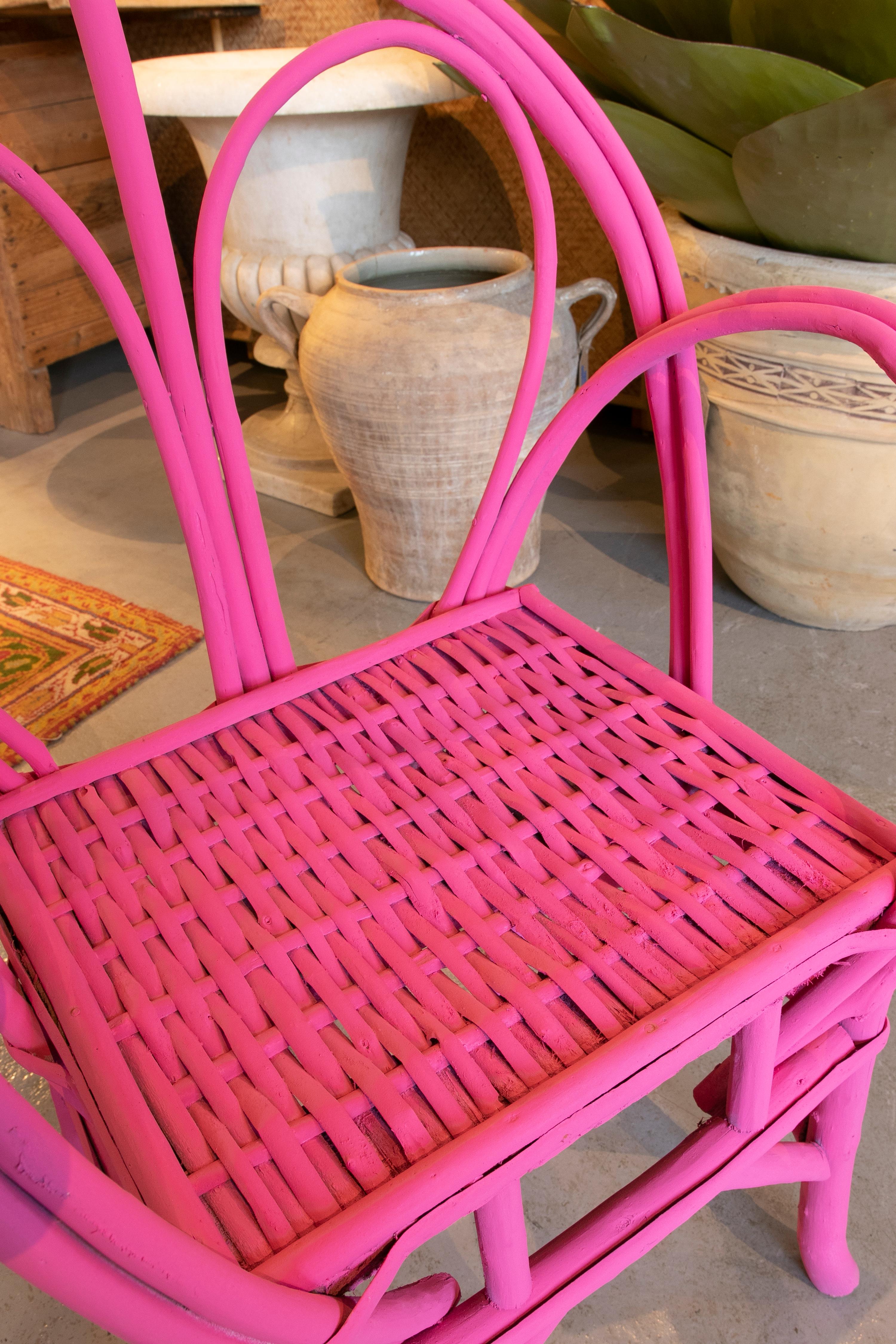 1950s Set of Four Wooden Chairs Painted in Pink For Sale 4