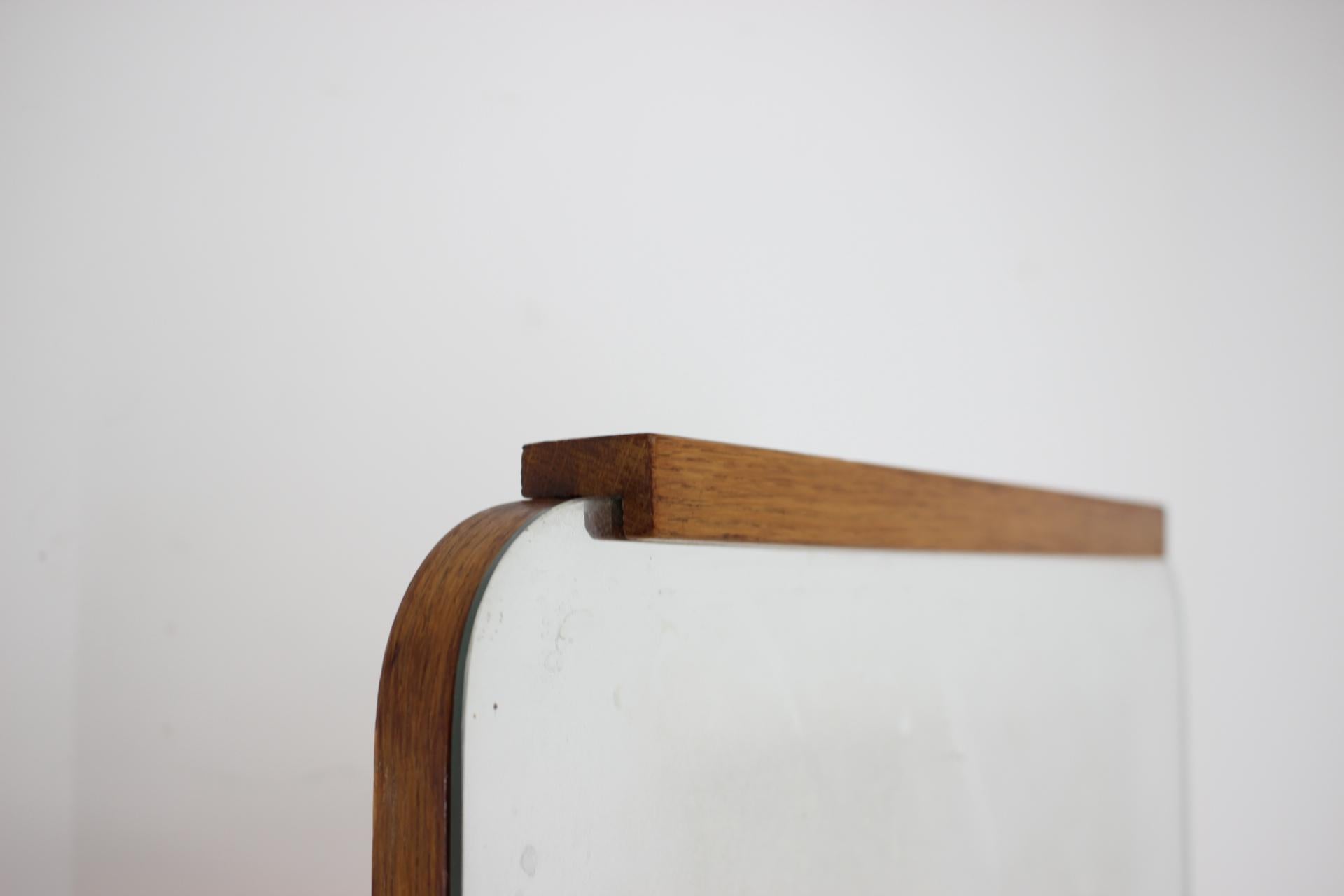 1950s Set of  Oak Bauhaus Mirror Cabinet and Bedside Tables, Czechoslovakia 5