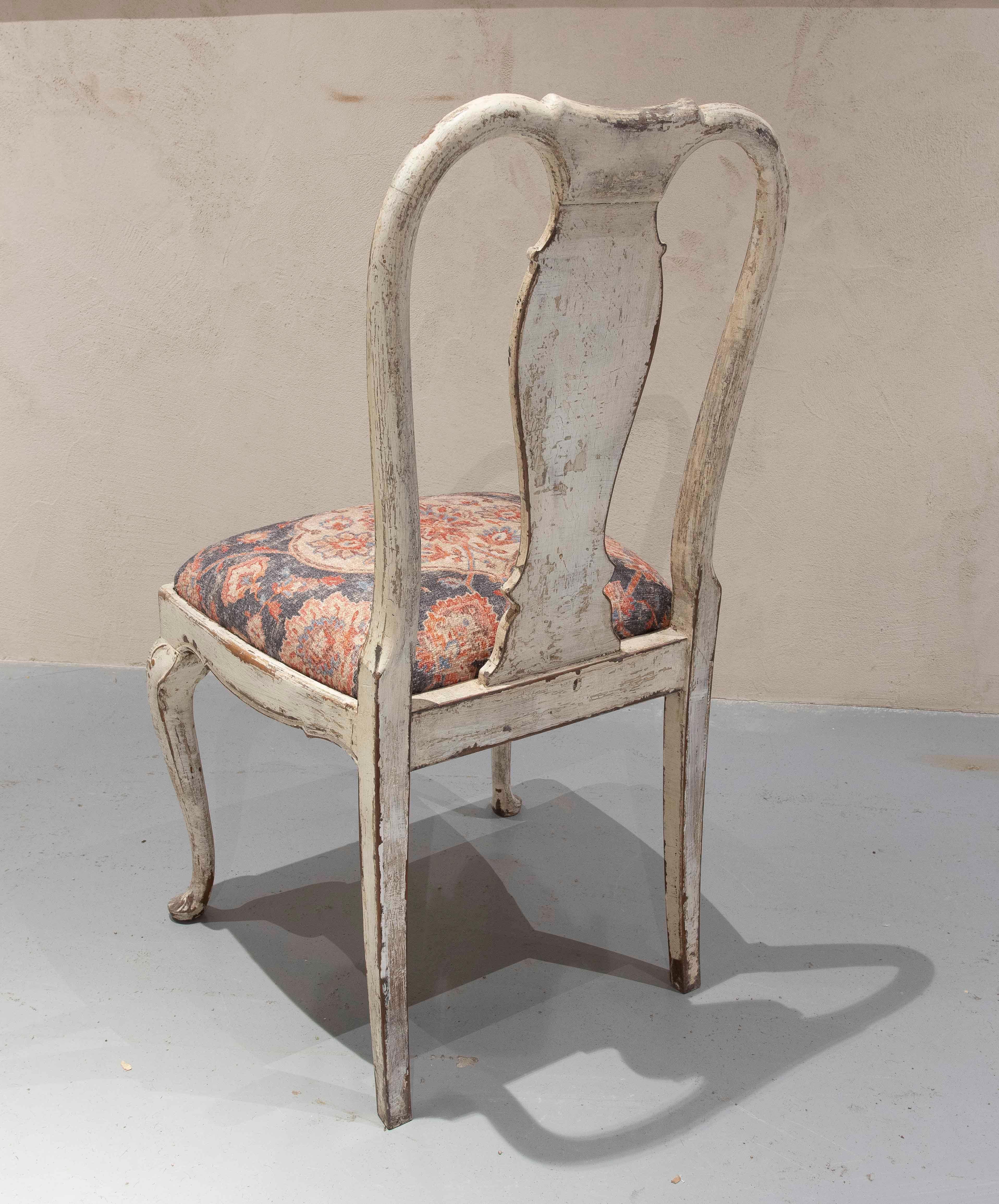 20ième siècle 1950s Set of Six Antique Louis XV Style Chairs with Classic Upholstery en vente