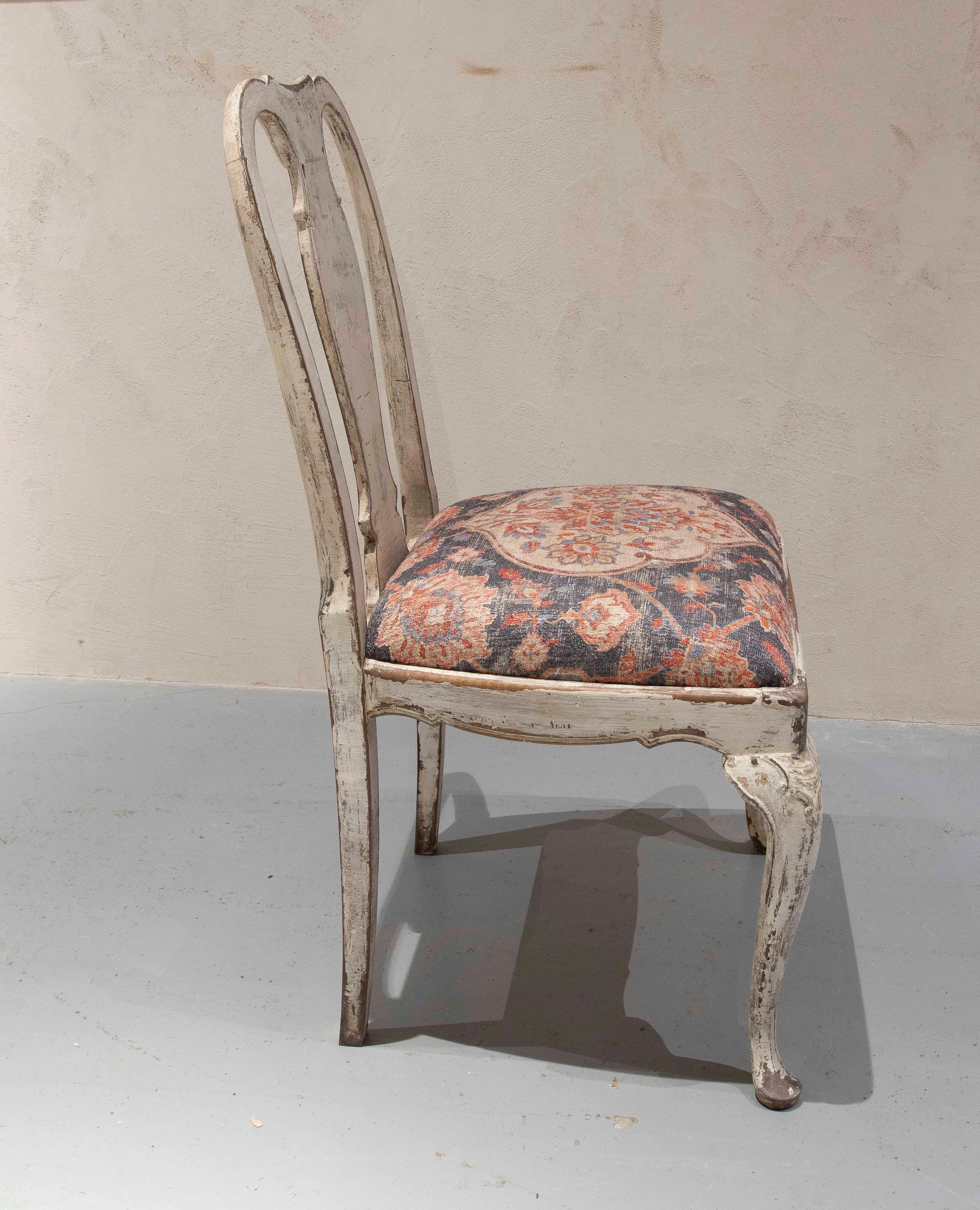 1950s Set of Six Antique Louis XV Style Chairs with Classic Upholstery en vente 1