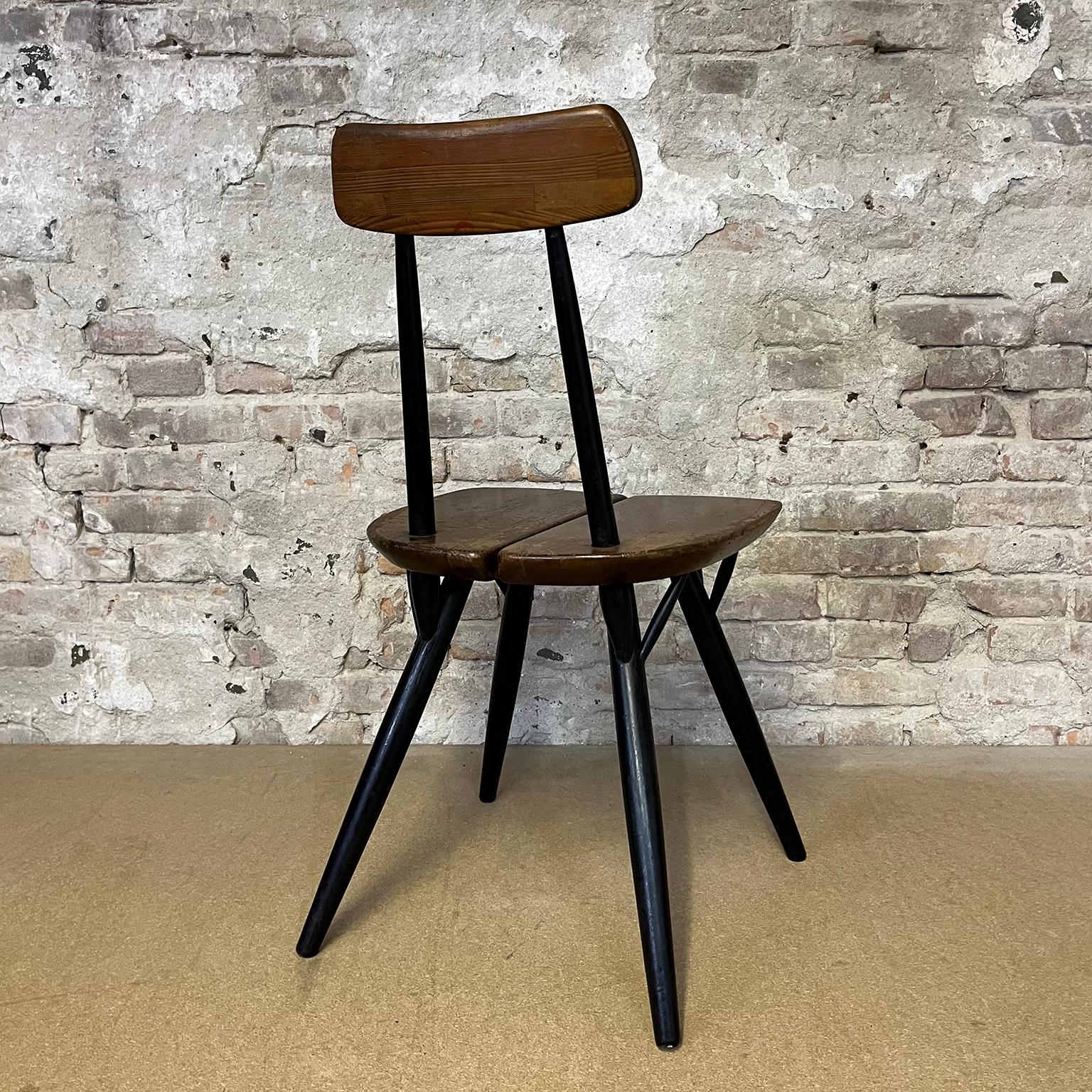 1950's, Set of Table Red Brown Table Top and Four Pirkka Chairs by Tapiovaara For Sale 4