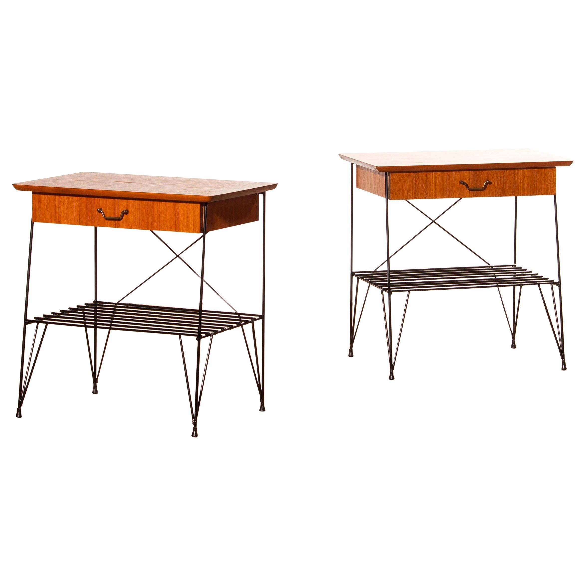 Exclusive nightstands or side tables in the famous Gullberg style.
The set is in perfect condition.
Made of black metal in combination with teak.
Period: 1950-1959, Sweden.
The dimensions are H 53 cm, W 52 cm, D 31 cm.