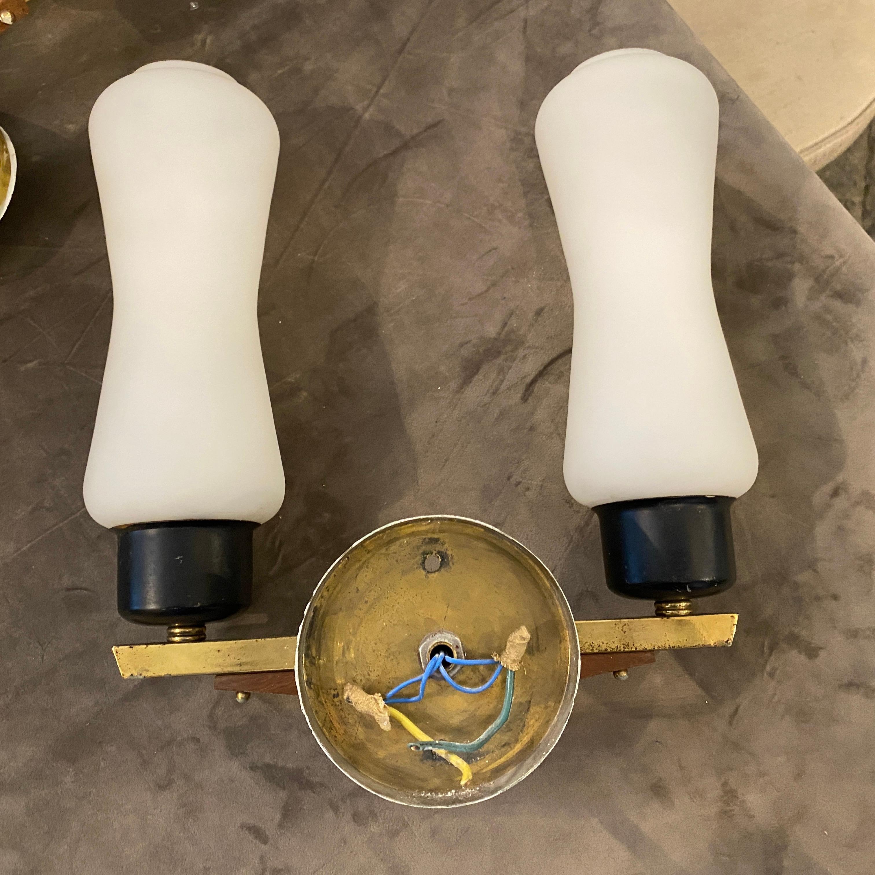 1950s Set of Two Stilnovo Style Mid-Century Modern Italian Wall Sconces For Sale 4