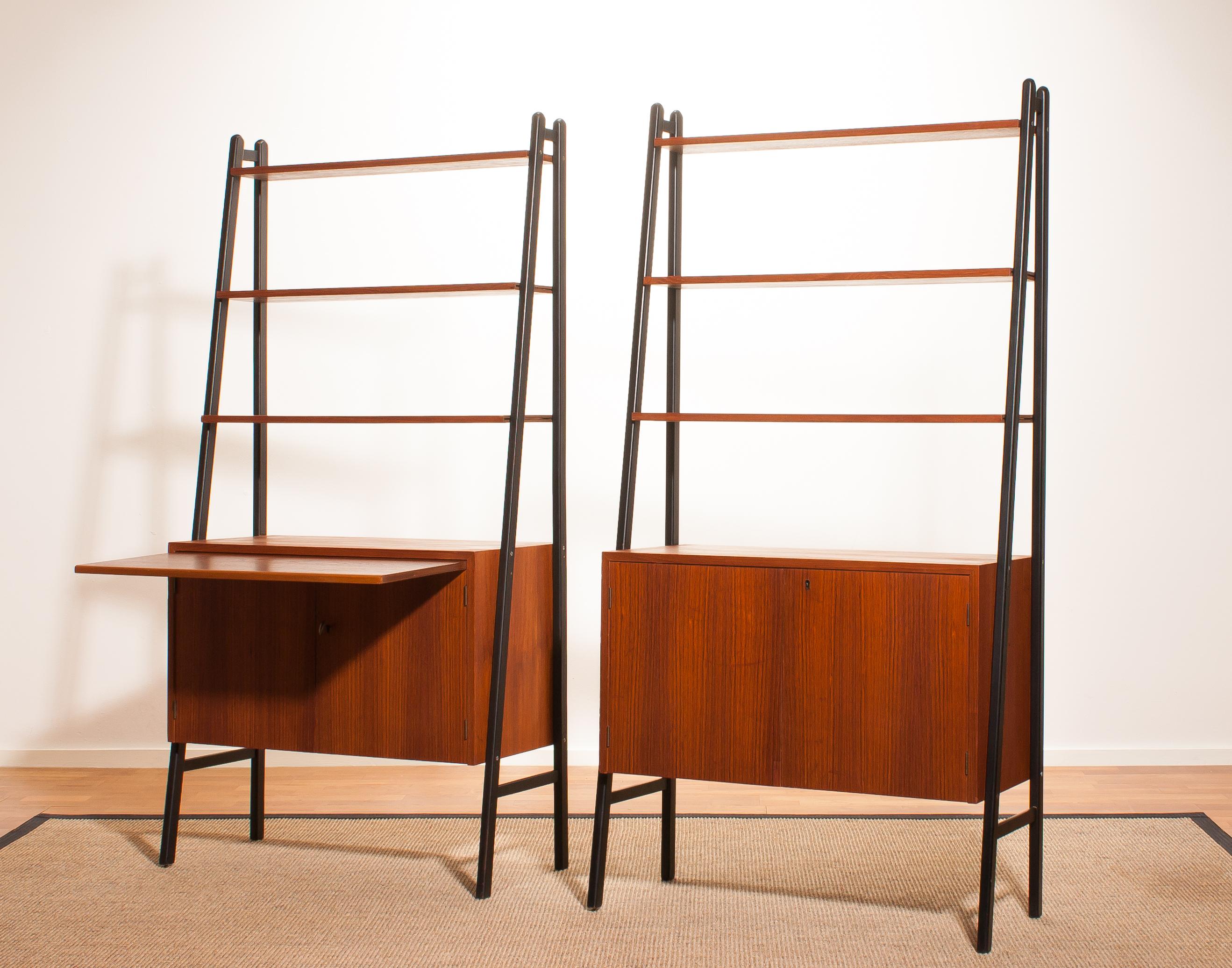 1950s, Set of Two Teak Bookcases Room Dividers Cabinets In Excellent Condition In Silvolde, Gelderland