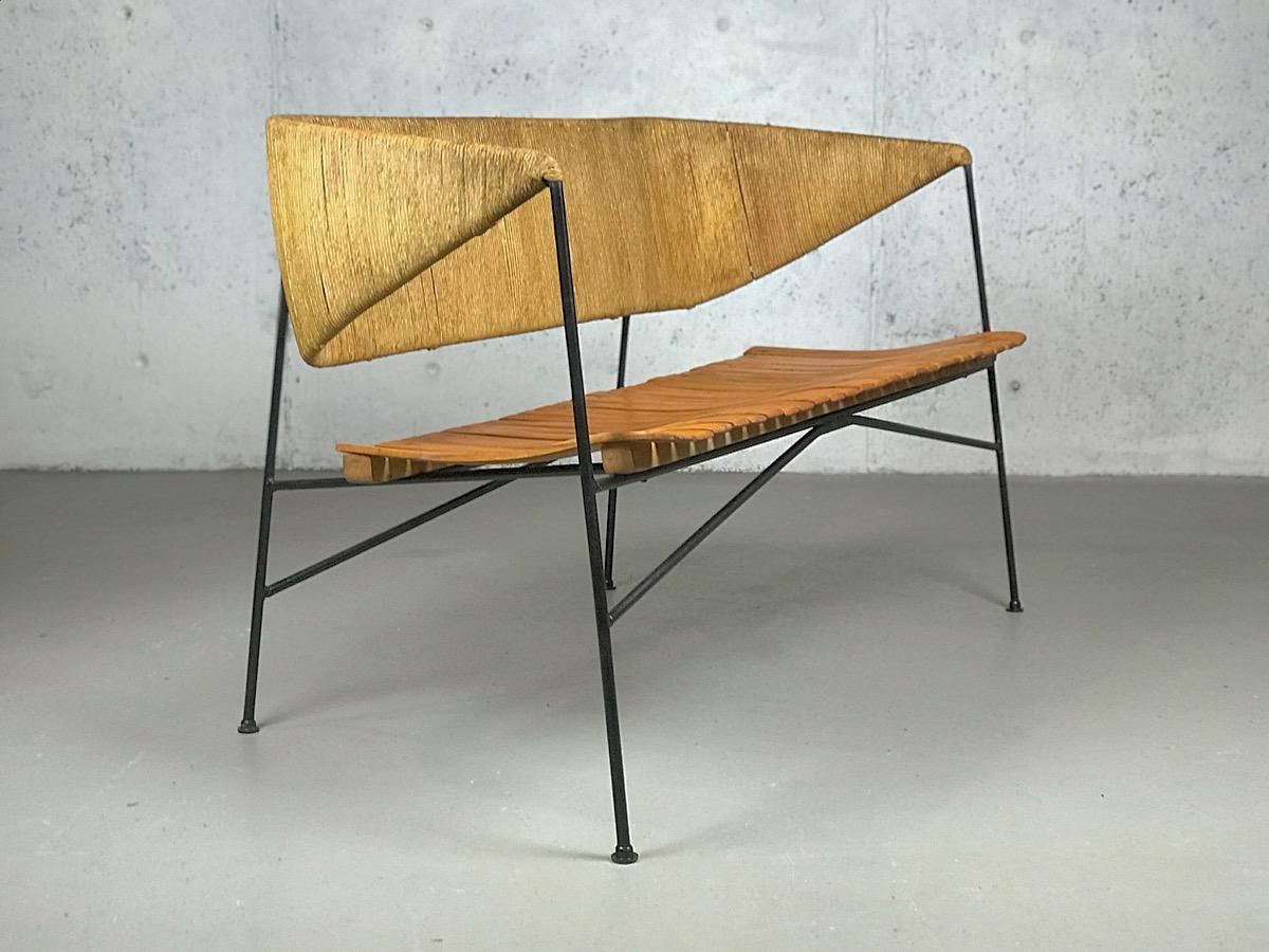 Mid Century Modern Settee or Bench by Arthur Umanoff for Shaver Howard   4