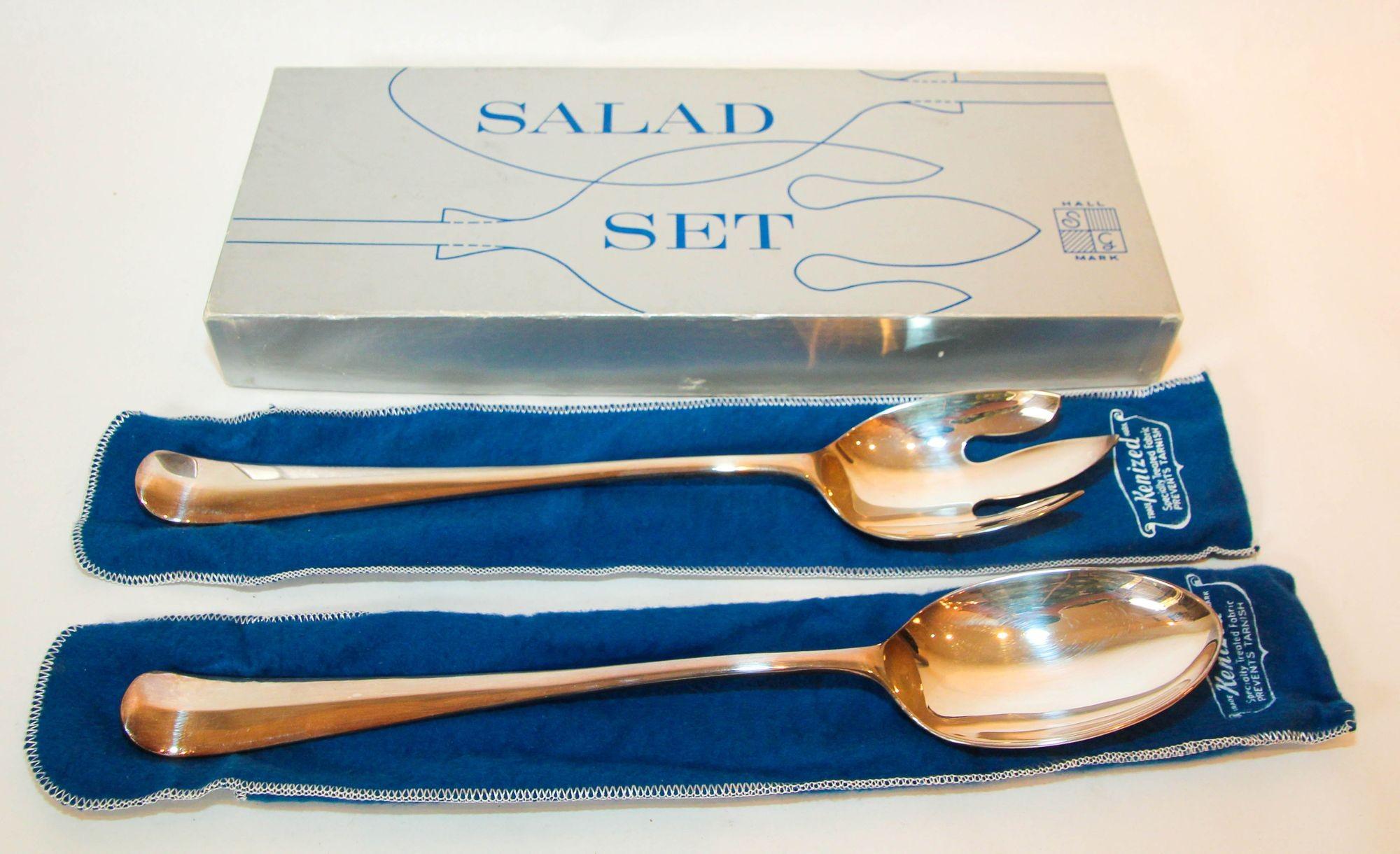 1950s SG Hall Mark England Large Silver Plate Serving Spoon and Fork Set For Sale 5