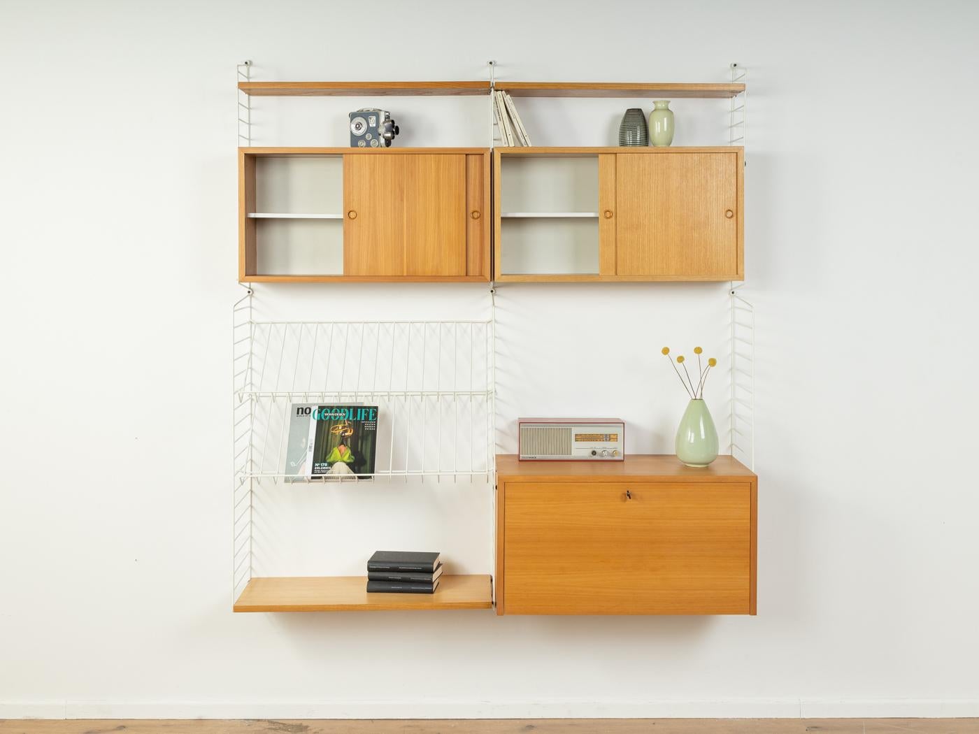 Scandinavian Modern 1950s Shelving system, Nils Strinning