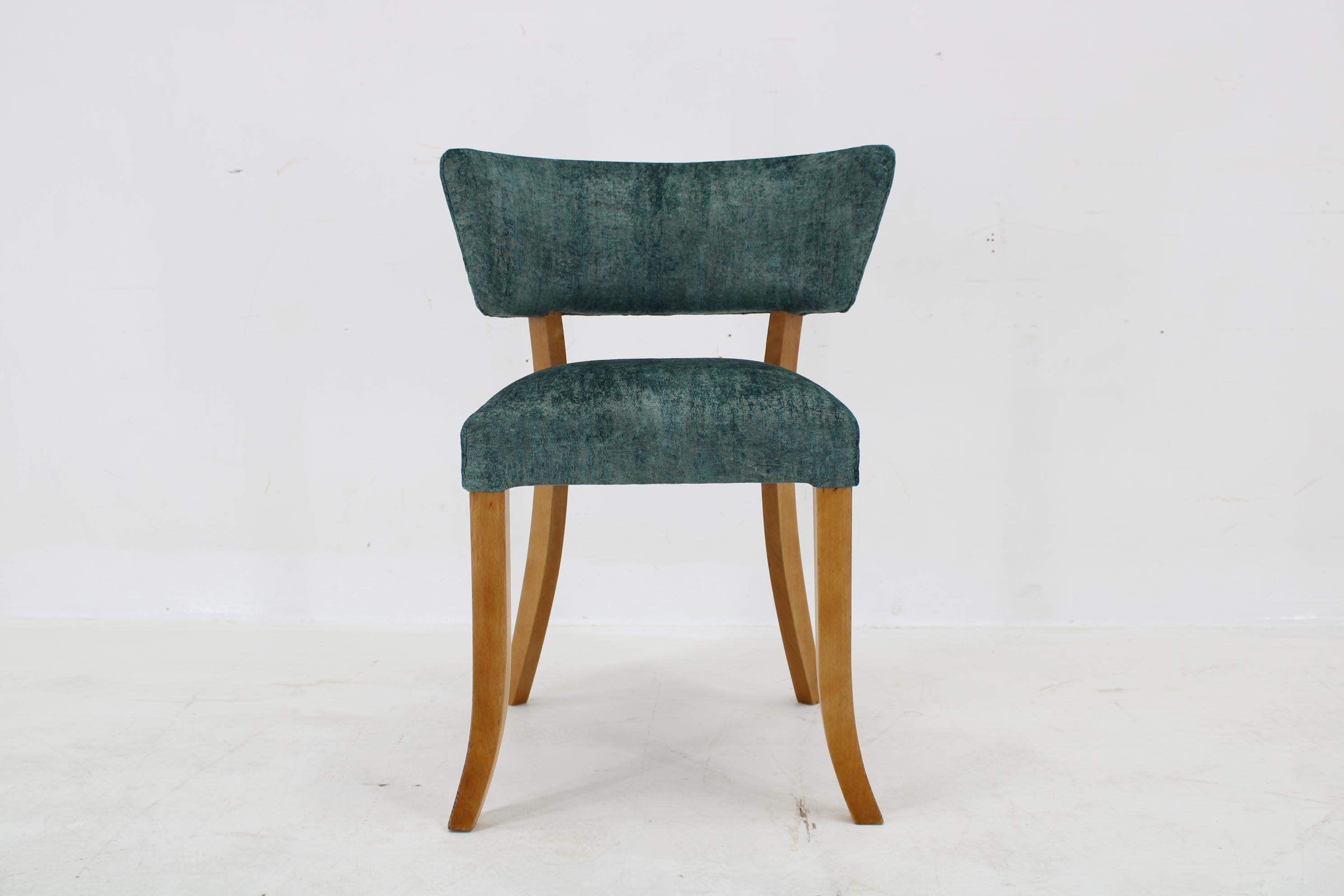 Mid-Century Modern 1950s Side Chair in Velvet , Italy For Sale