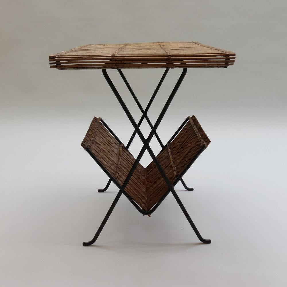 Table d'appoint des années 1950 en acier Steele et Reed avec porte-revues en vente 3