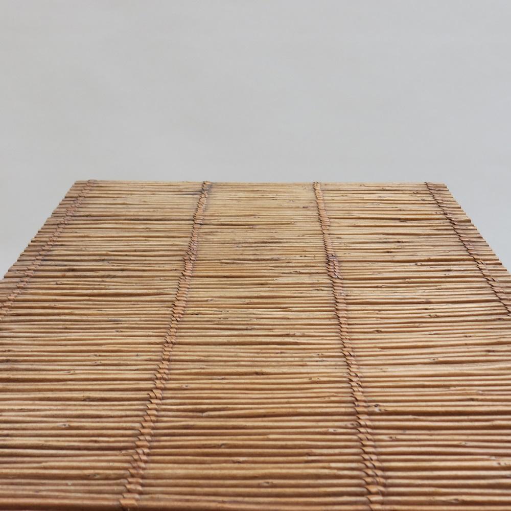 Fait main Table d'appoint des années 1950 en acier Steele et Reed avec porte-revues en vente