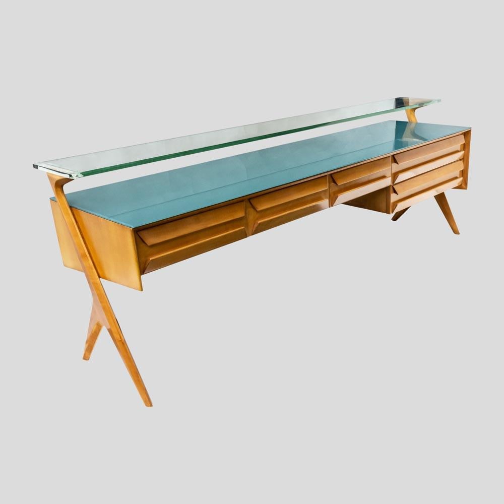 1950er Sideboard Birkenholzstruktur Glasplatte Italienisches Design von Vittorio Dassi im Angebot 3