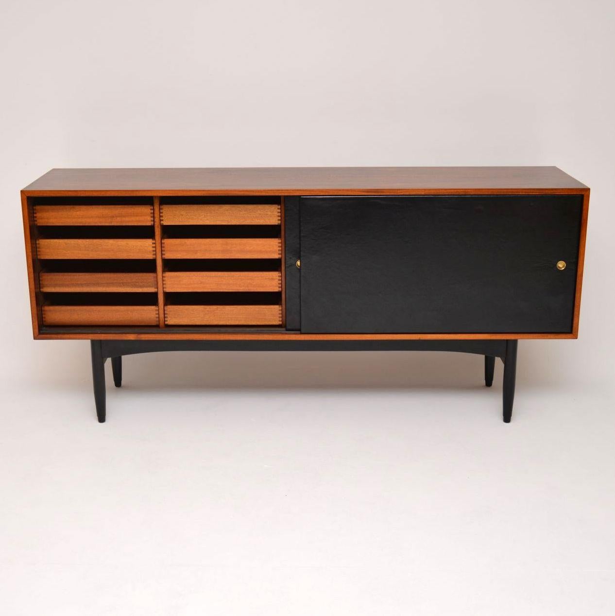 robin day sideboard