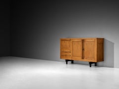 Buffet des années 1950 en Oak Oak massif