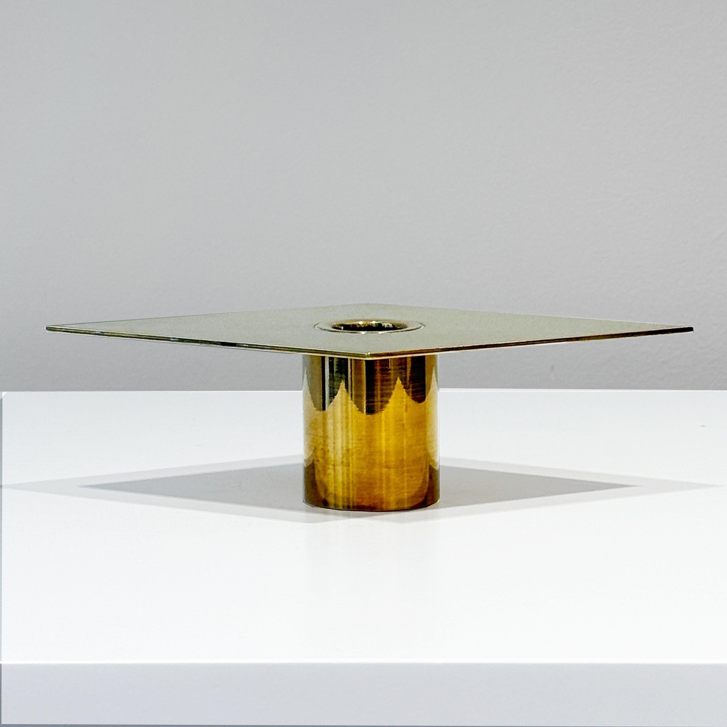 Bronze candlestick designed by Sigurd Persson. Sweden, 1950s.

One available. It creates a great collectable item, creating interesting cobinations.

This is one of Sigurd Persson’s most recognized designs, always characterized by geometric shapes,