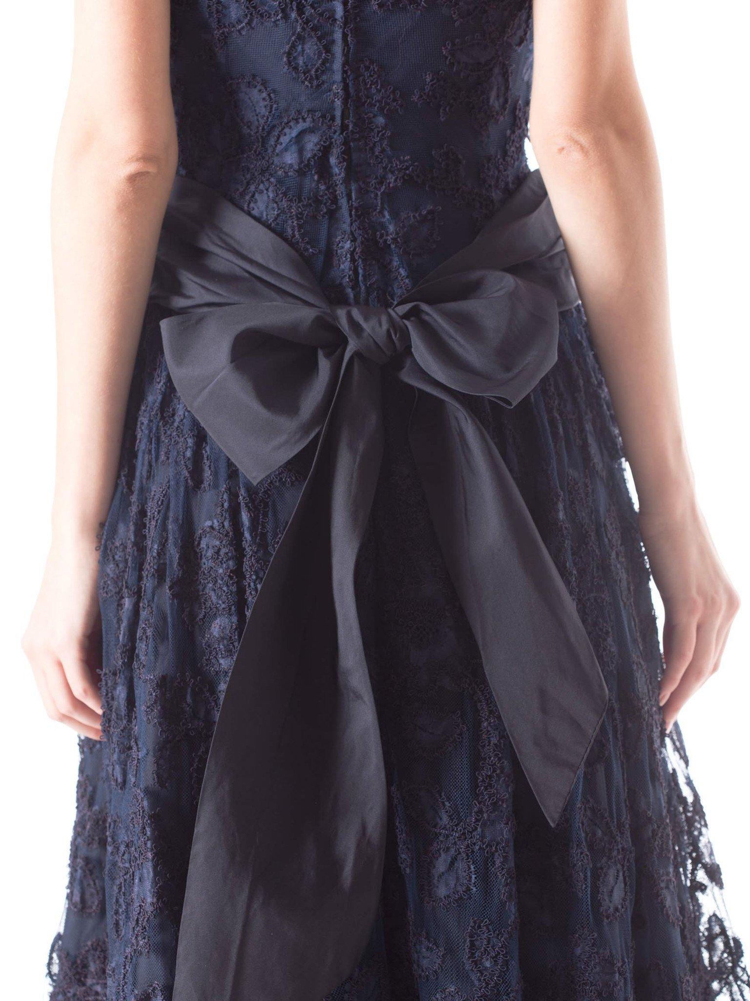 1950S Navy Blue Silk Taffeta & Passementrie Embroidered Lace Strapless Cocktail For Sale 2