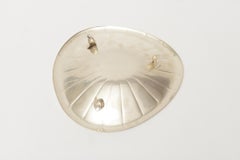 Cuenco con pie o fuente de los años 50, de plata chapada, Alemania, con diseño de molinete