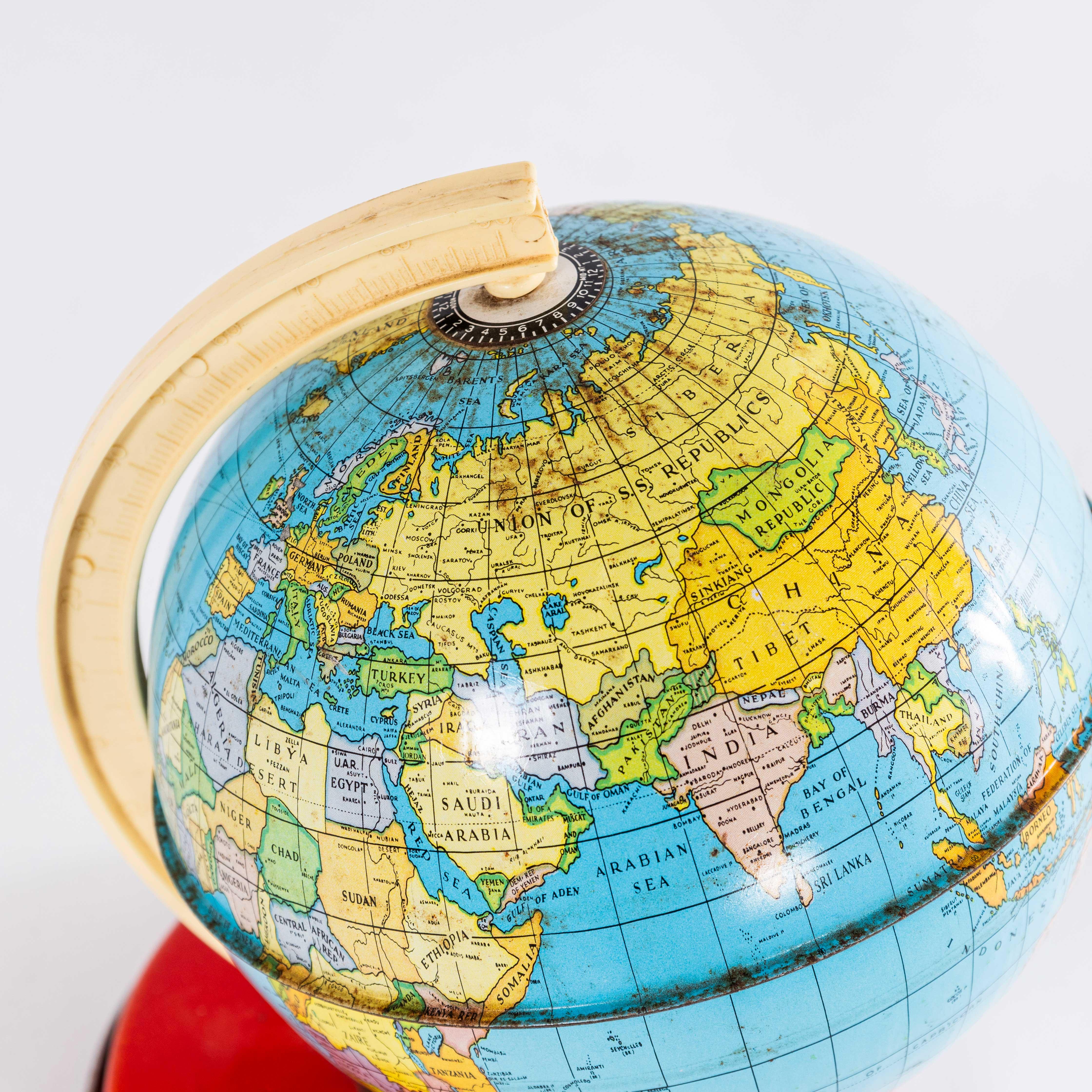 Mid-20th Century 1950's Simple Educational World Globe For Sale