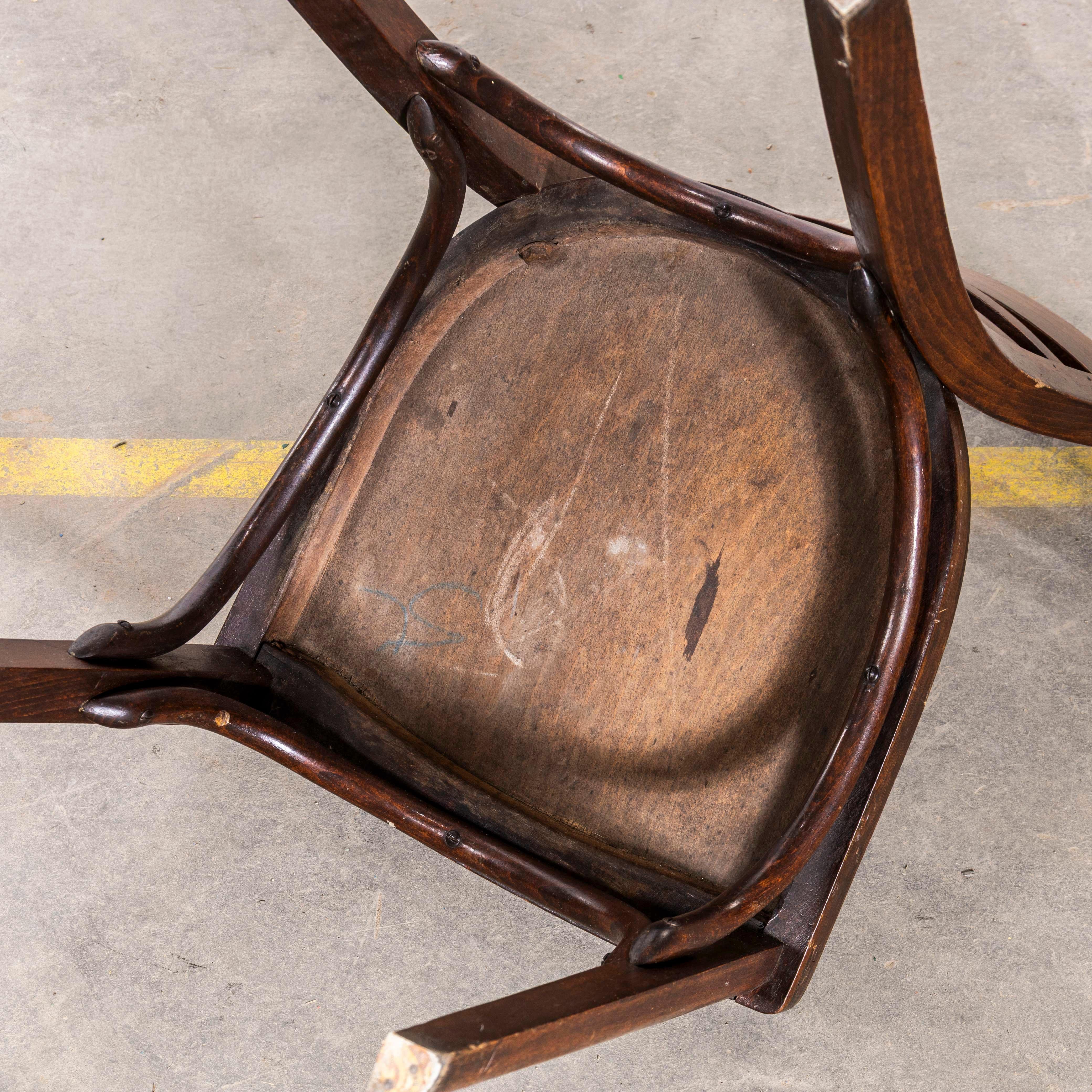 1950's Simple Ladder Back Bentwood Café Dining Chairs - Pair im Angebot 2