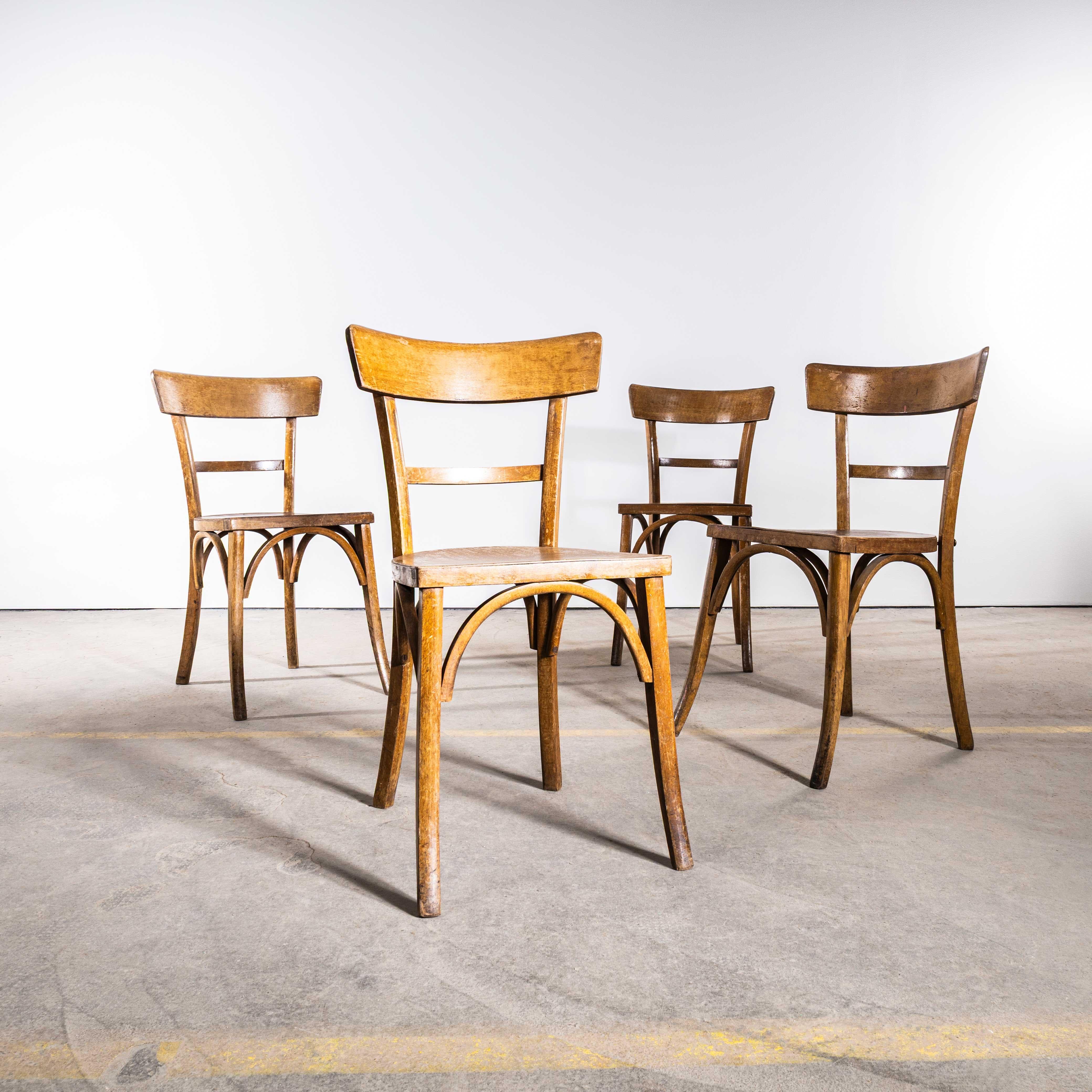 Faggio Sedie da caffè in legno di bengala caldo e semplice degli anni '50 - Disponibile in piccole serie in vendita