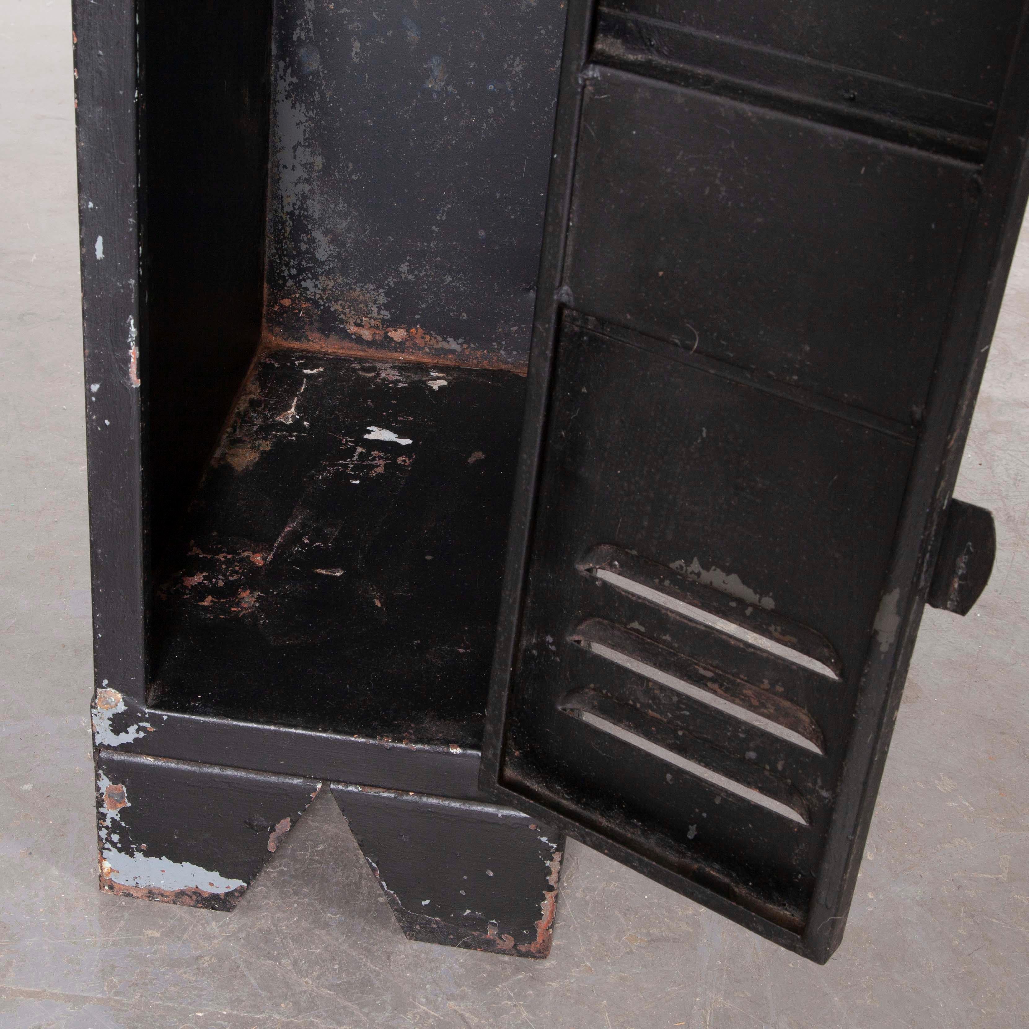 1950s Single Industrial Metal Locker, Matt Black 2