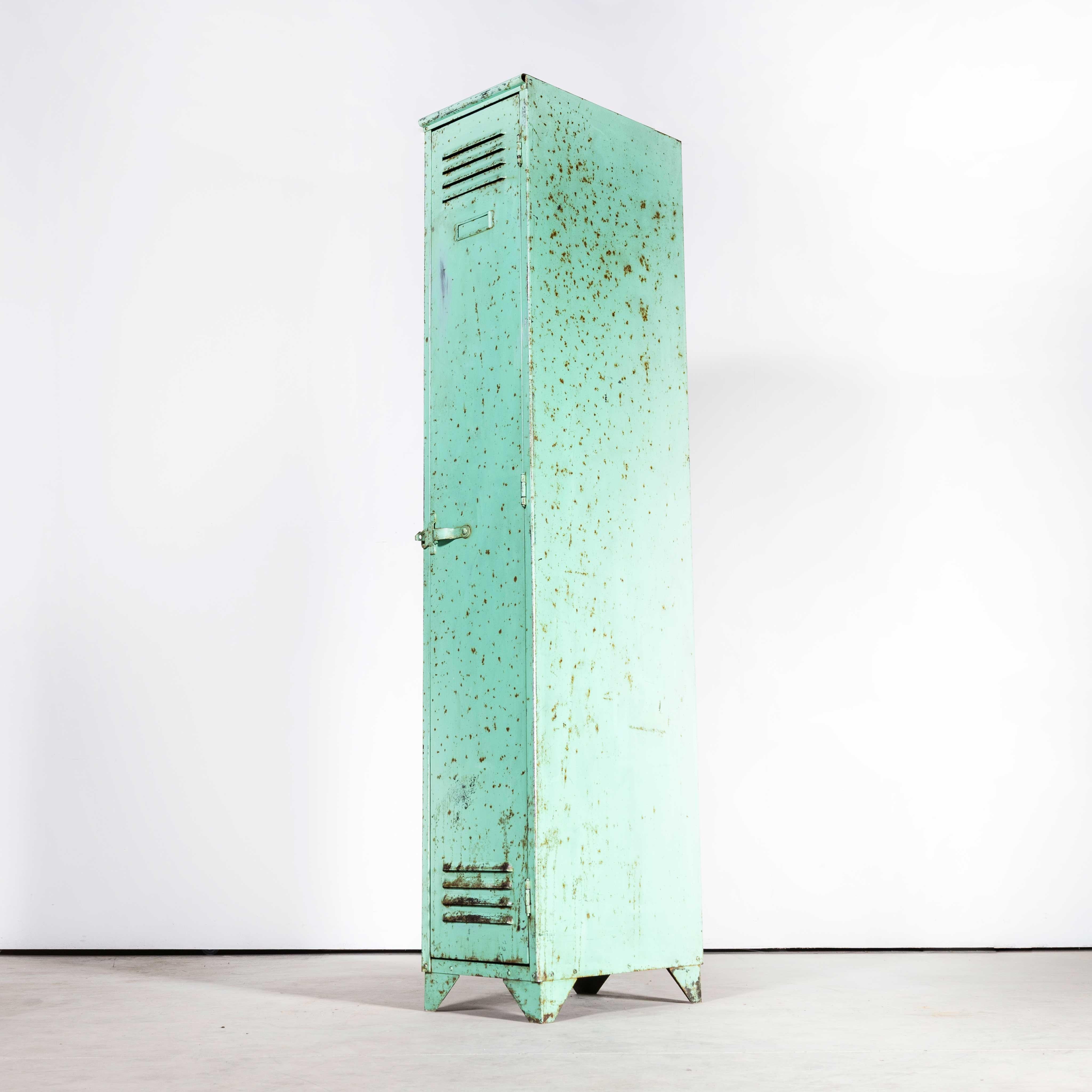 1950s Single Industrial Metal Locker, Mint Green In Good Condition In Hook, Hampshire