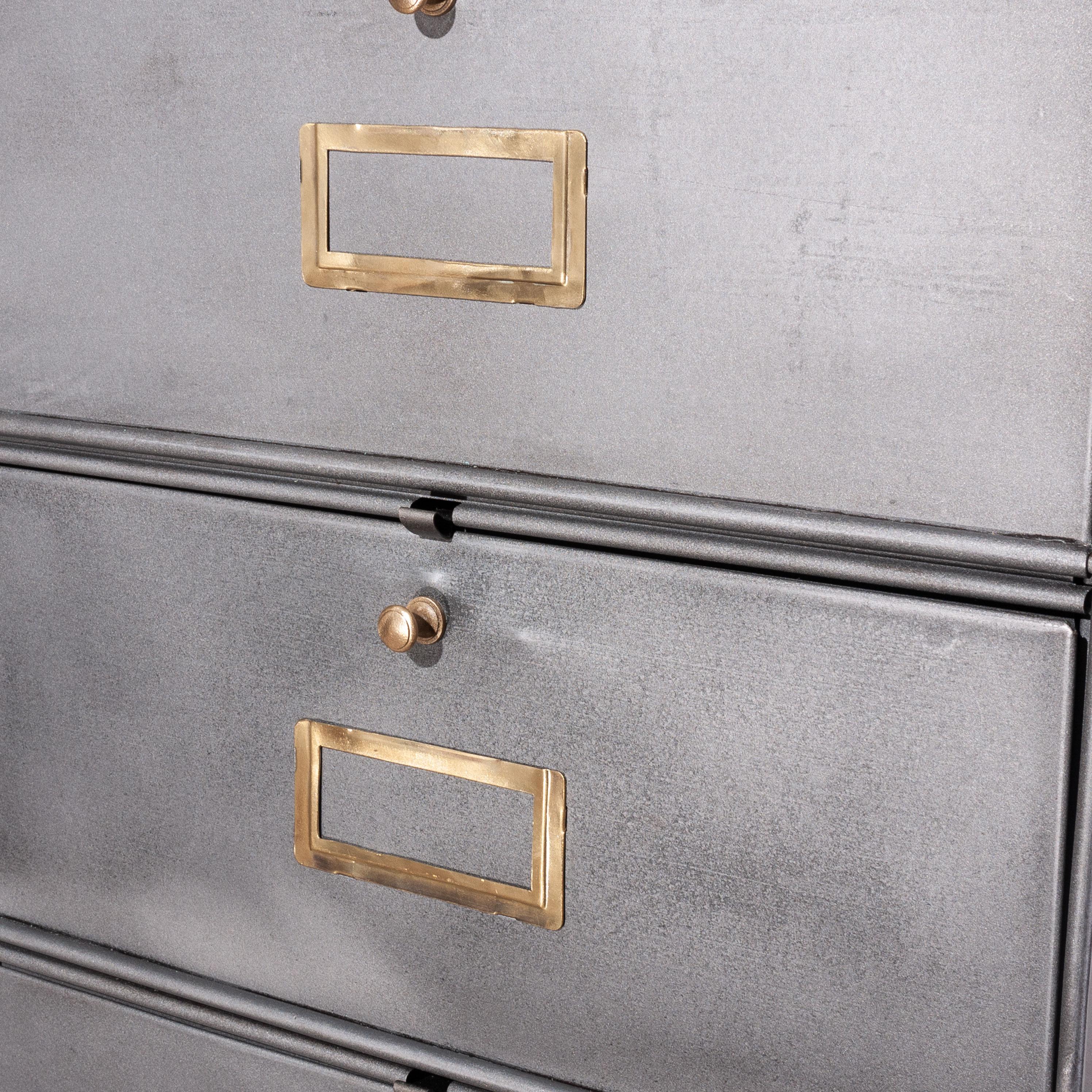 1950s Single Roneo Metal Cabinet or Chest of Drawers In Good Condition In Hook, Hampshire