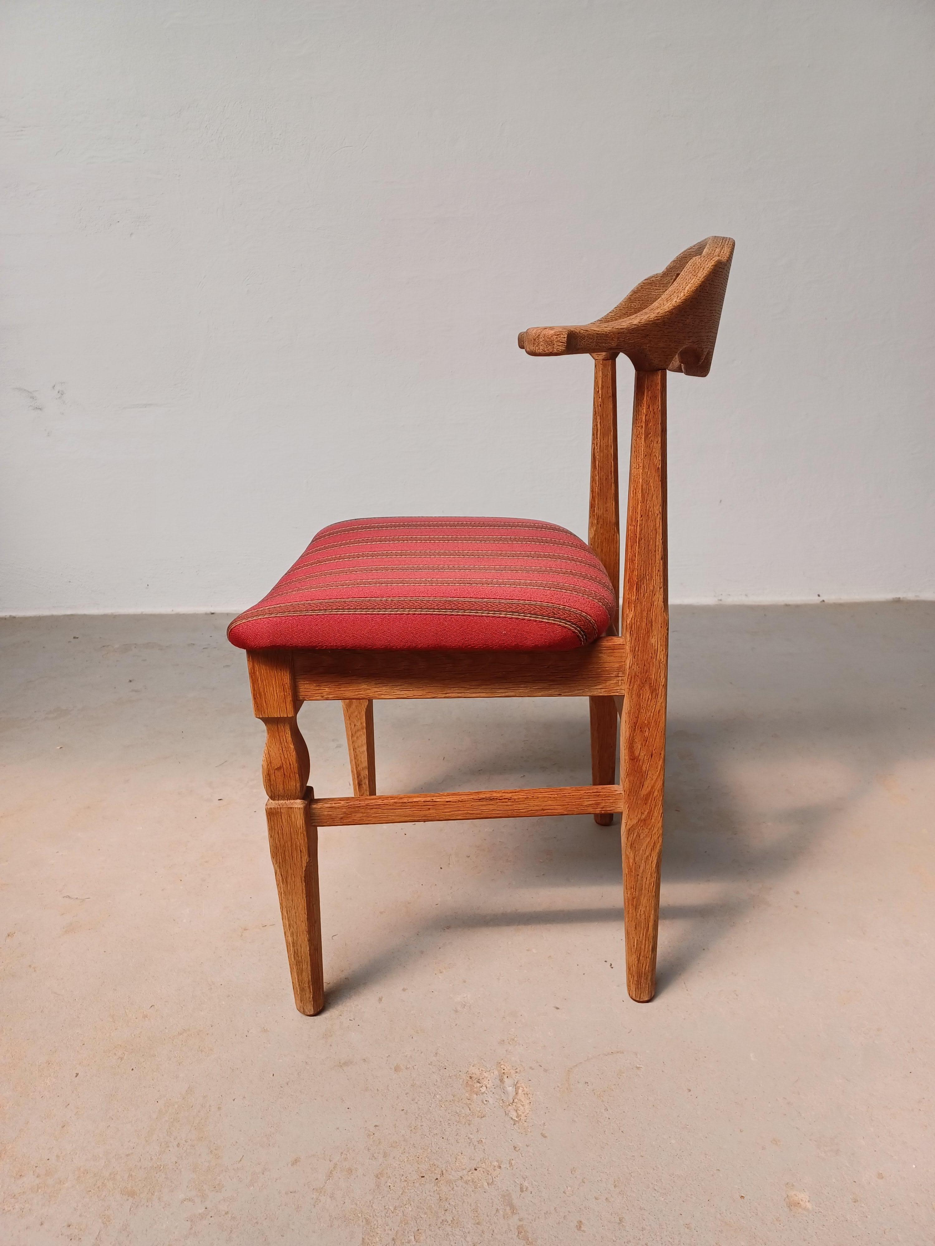 1950s Six Original Danish Henning Kjærnulf Brutalist Dining Chairs in Oak For Sale 2