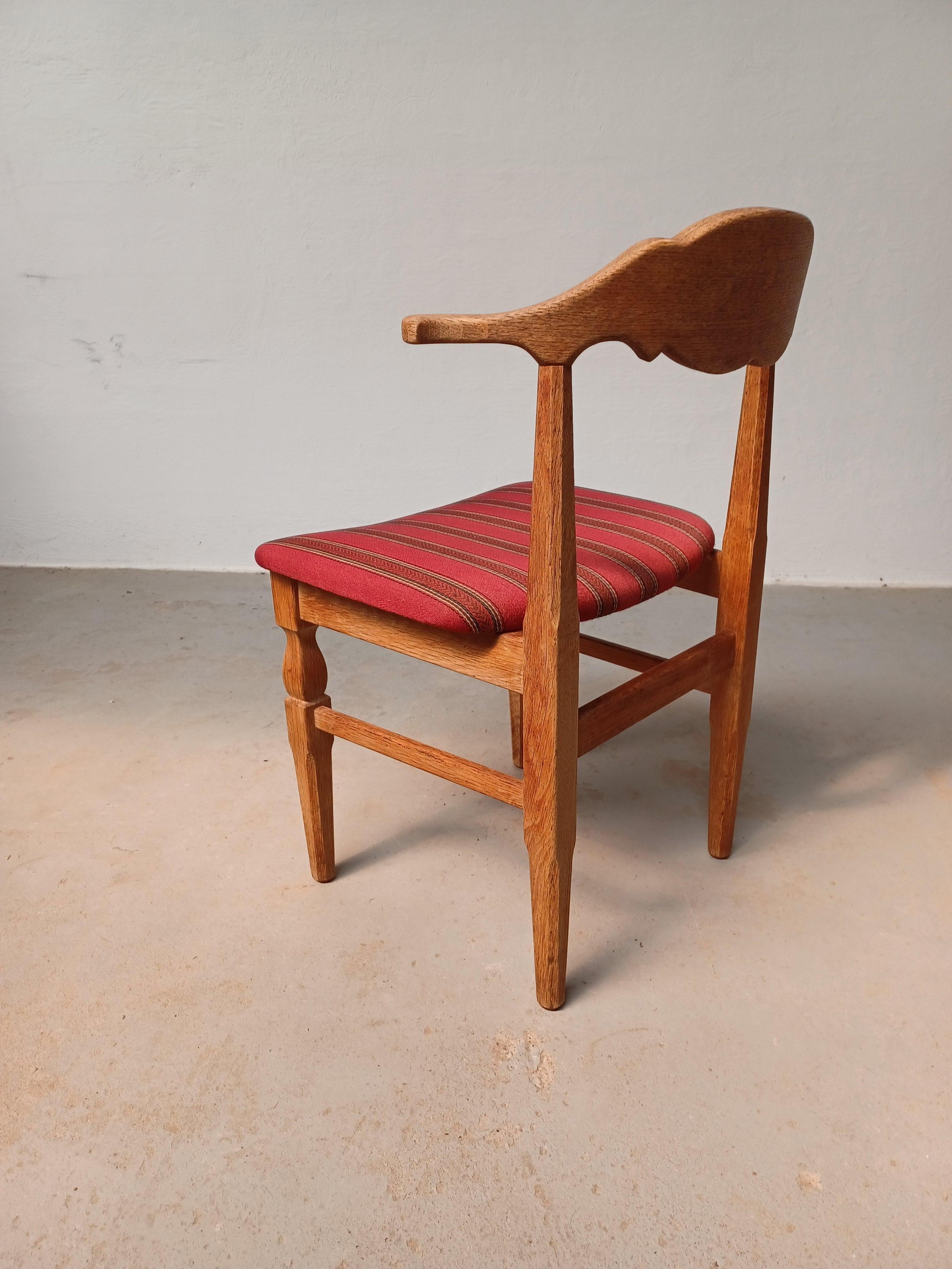 1950s Six Original Danish Henning Kjærnulf Brutalist Dining Chairs in Oak For Sale 3