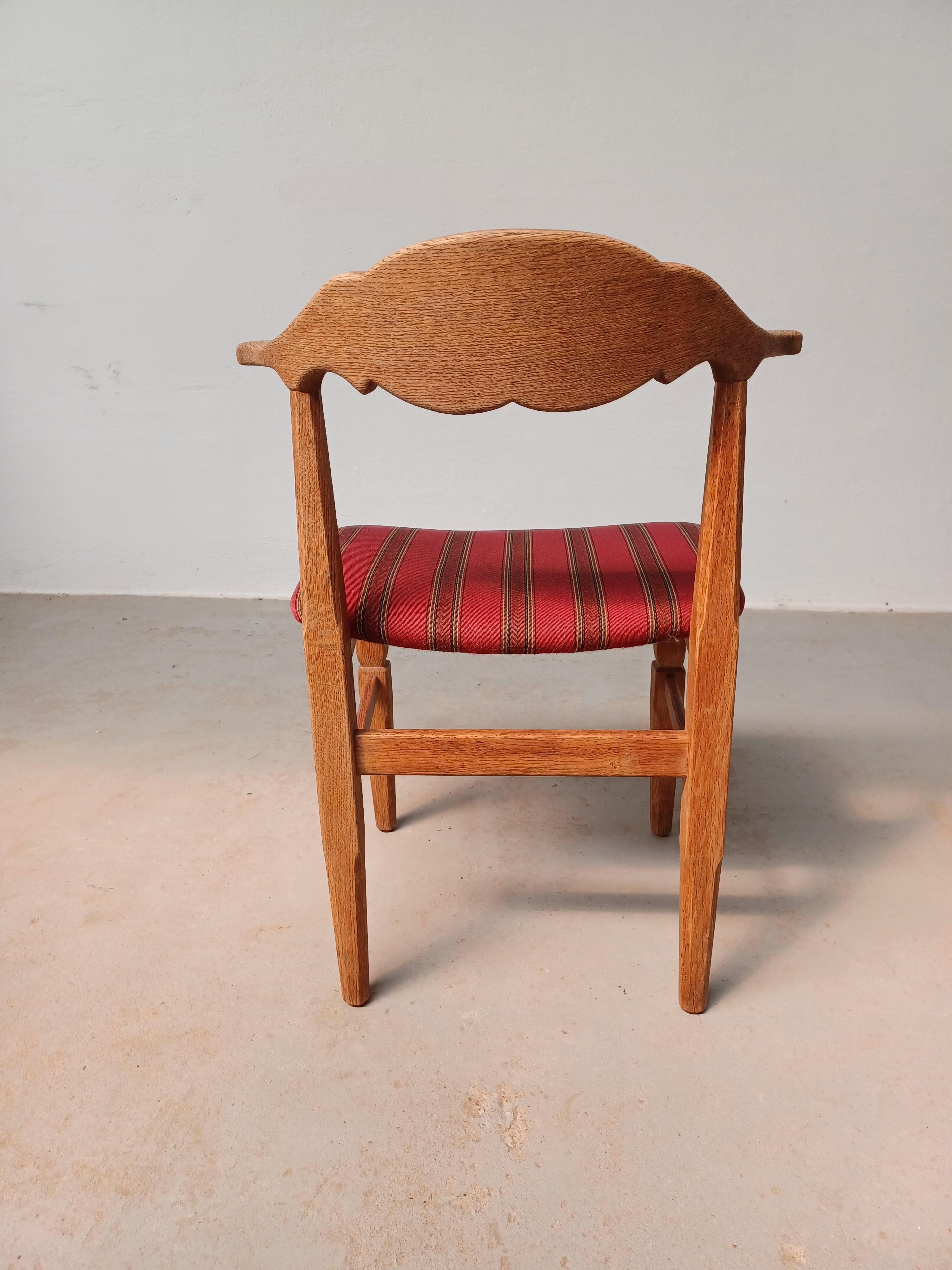 1950s Six Original Danish Henning Kjærnulf Brutalist Dining Chairs in Oak For Sale 4