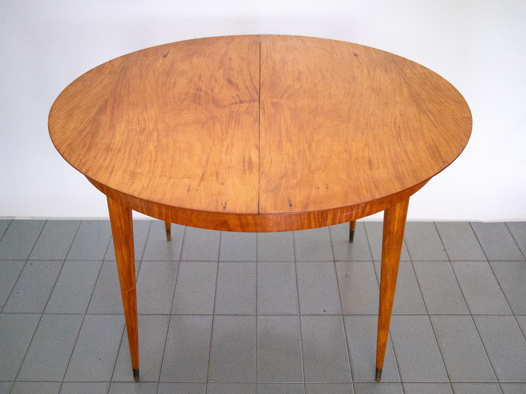 1950s Six Seats Dining Set in Caviúna Wood, by Giuseppe Scapinelli 11