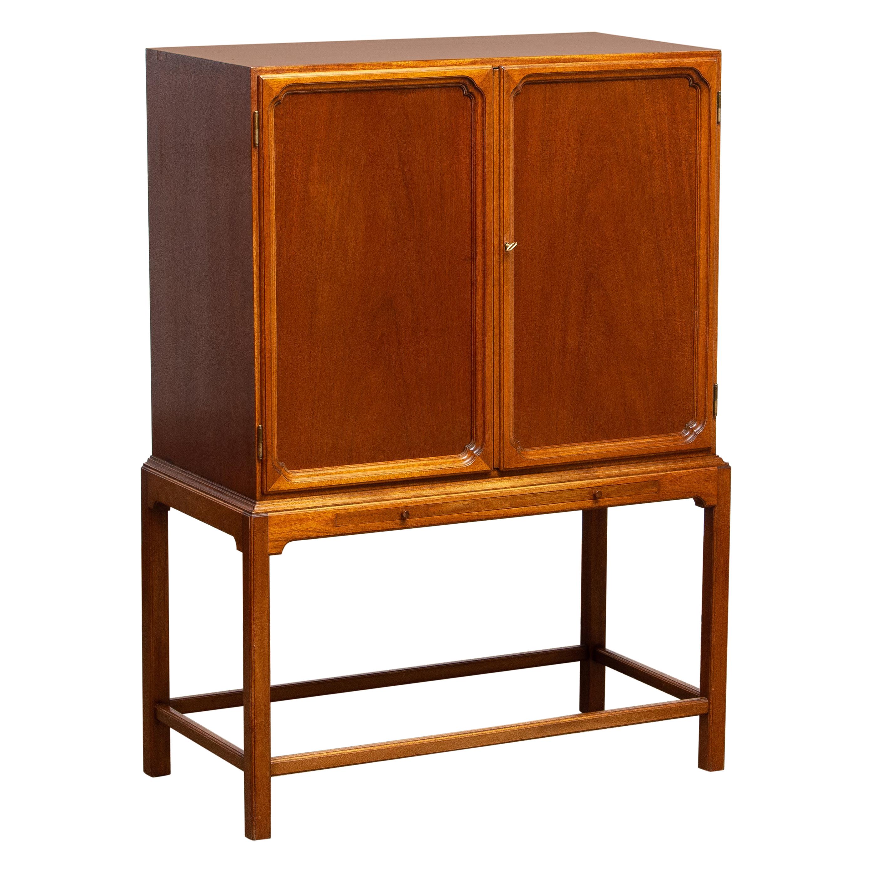 1950s, Slim Scandinavian Midcentury Mahogany Dry Bar / Luxury Cabinet