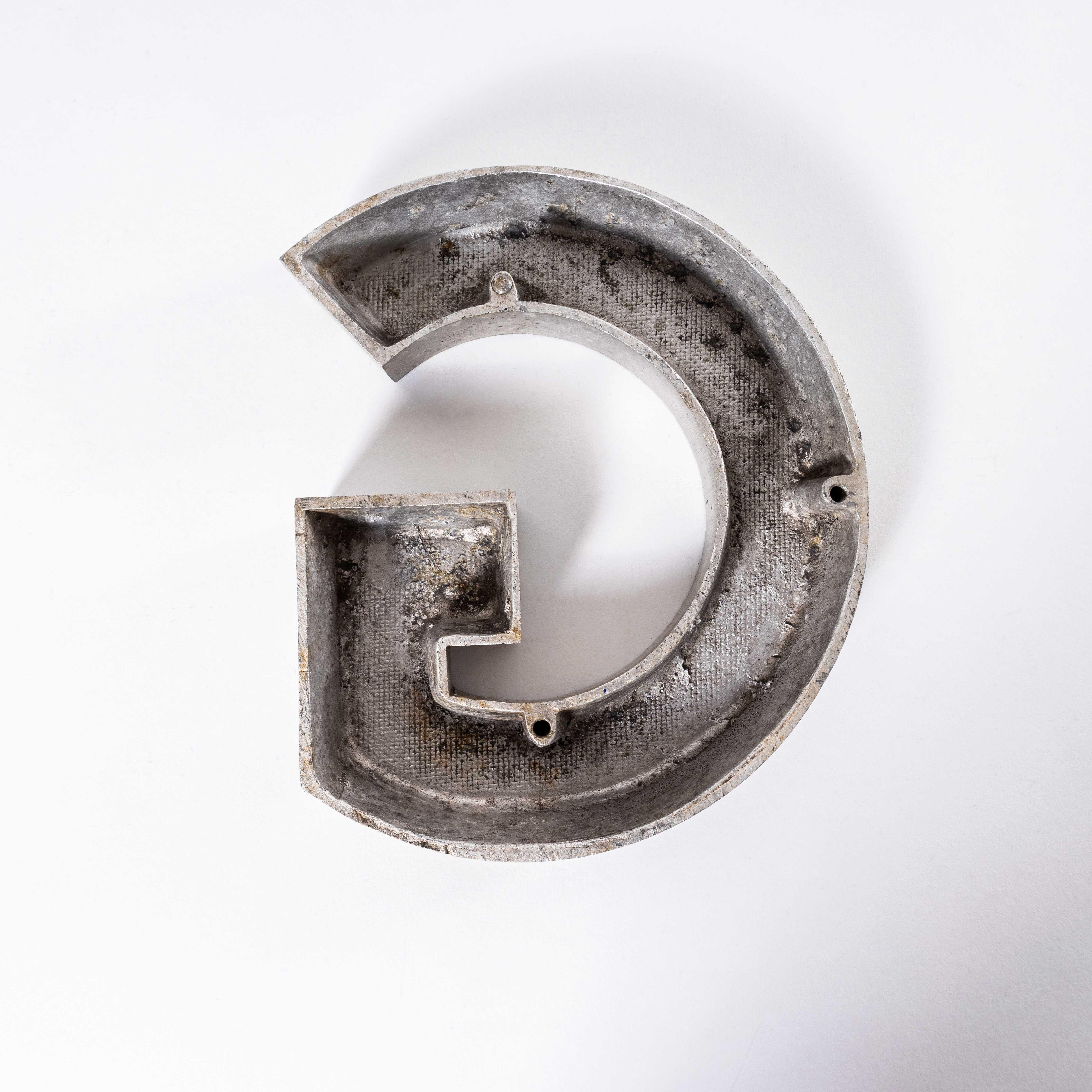 Mid-20th Century 1950's Small Cast Aluminium Sign Letter - G For Sale