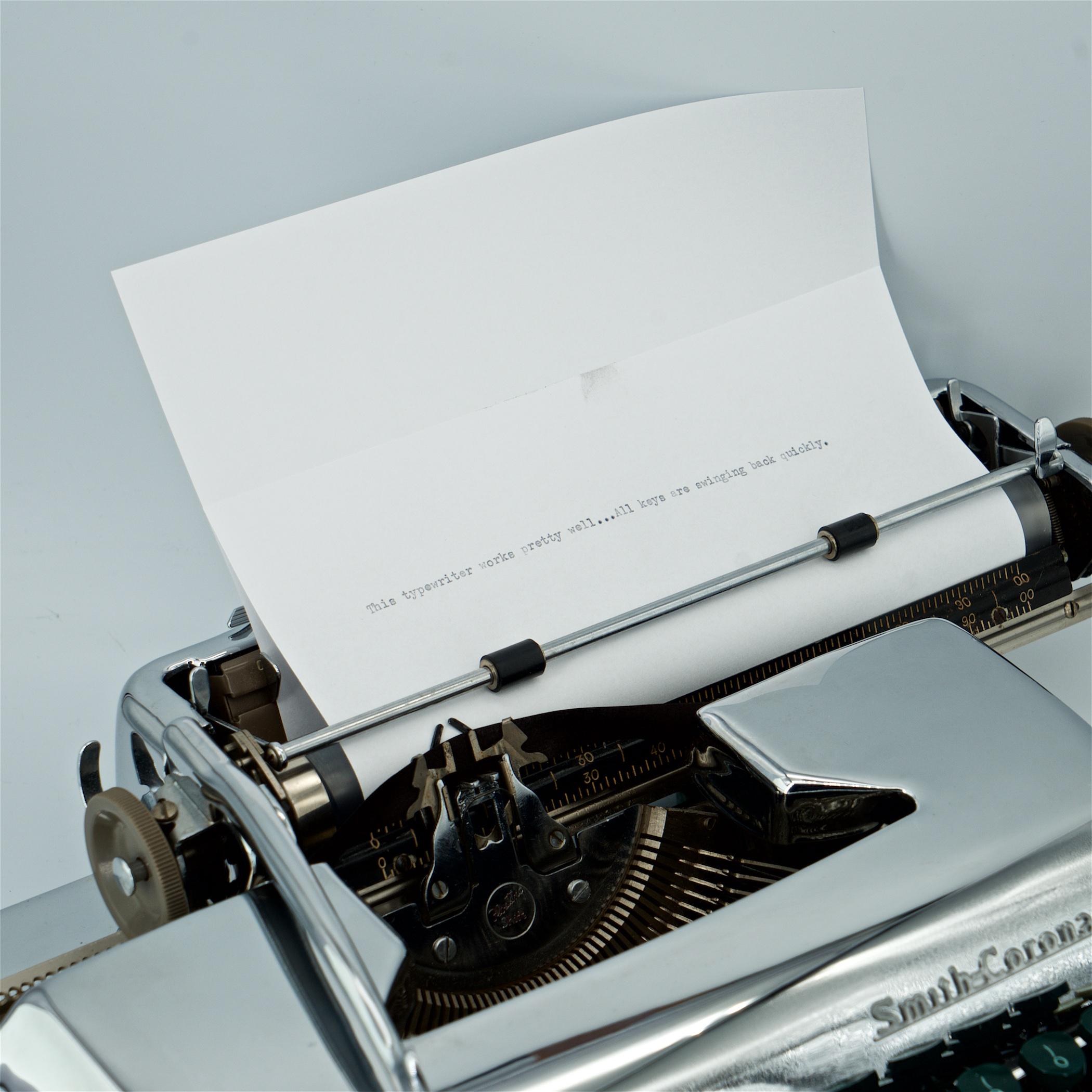 American 1950s Smith Corona Sterling Typewriter Chrome Space Age Analog Sci-Fi Chromepunk