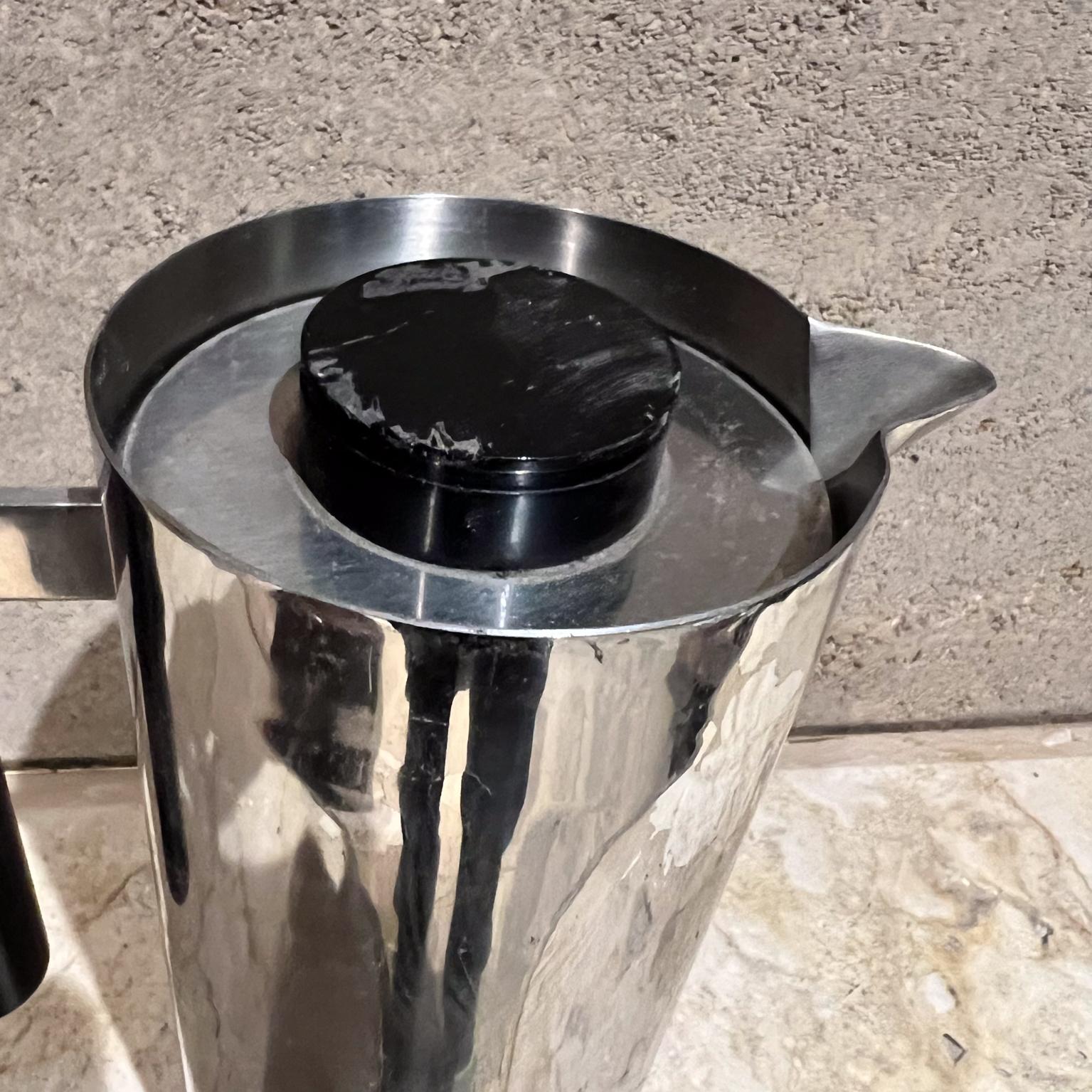 1950s Smith Metal Arts Stainless Modern Pitcher Carafe Buffalo NY en vente 8