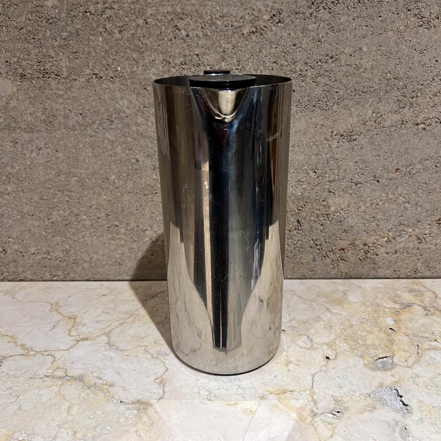 1950s Smith Metal Arts Stainless Modern Pitcher Carafe Buffalo NY en vente 9