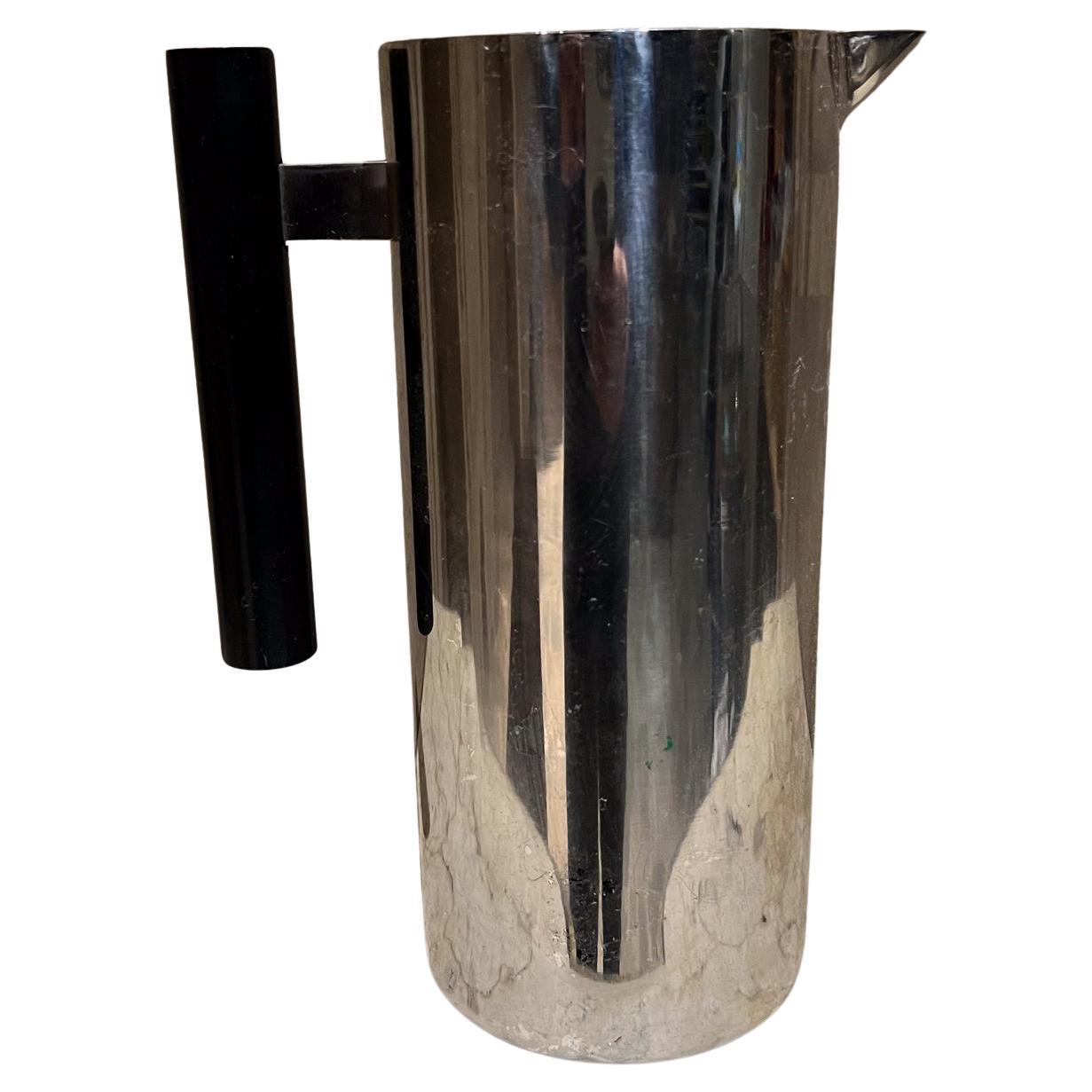 1950s Smith Metal Arts Stainless Modern Pitcher Carafe Buffalo NY en vente