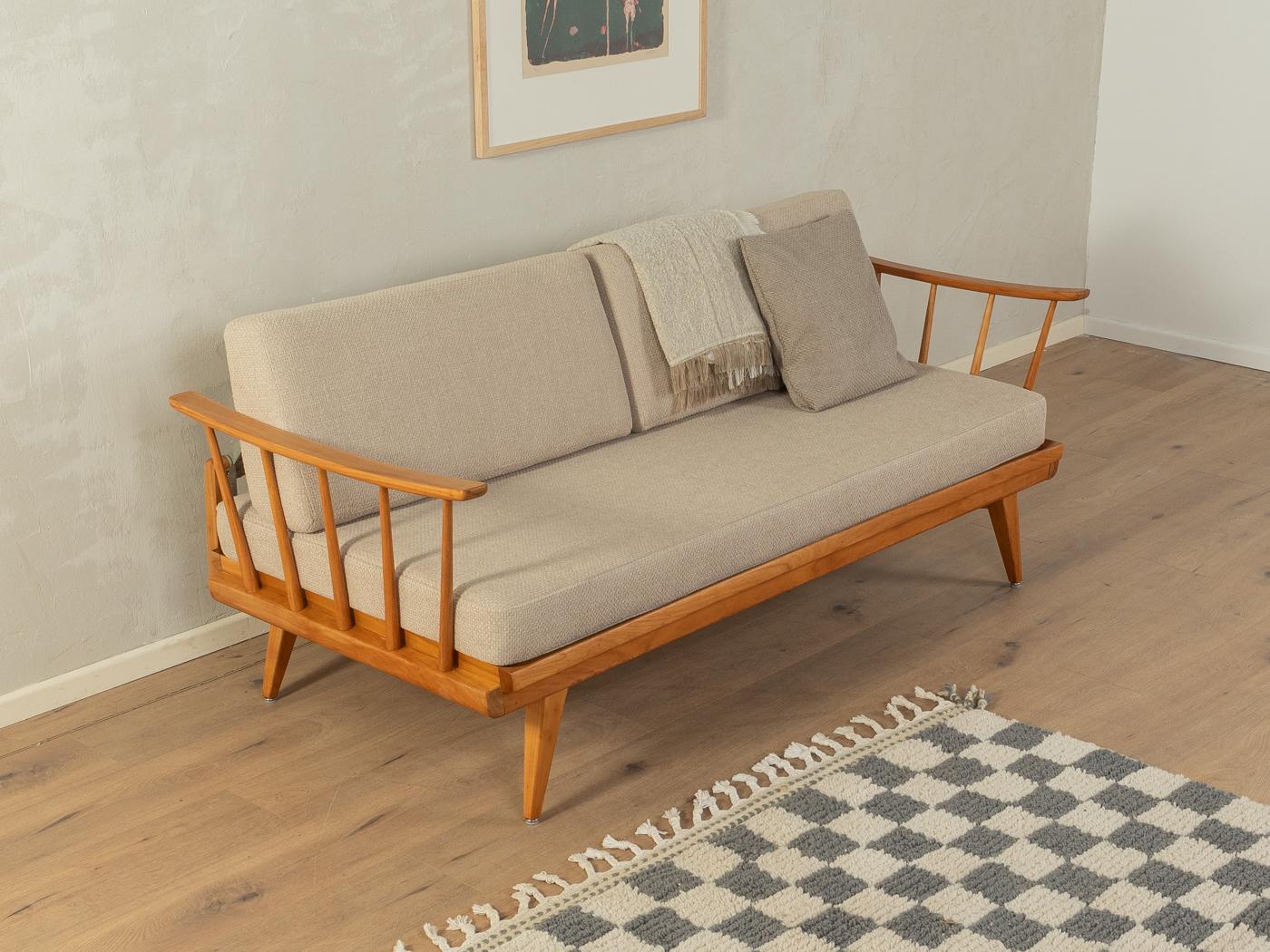  1950s Sofa, Knoll Antimott  For Sale 6