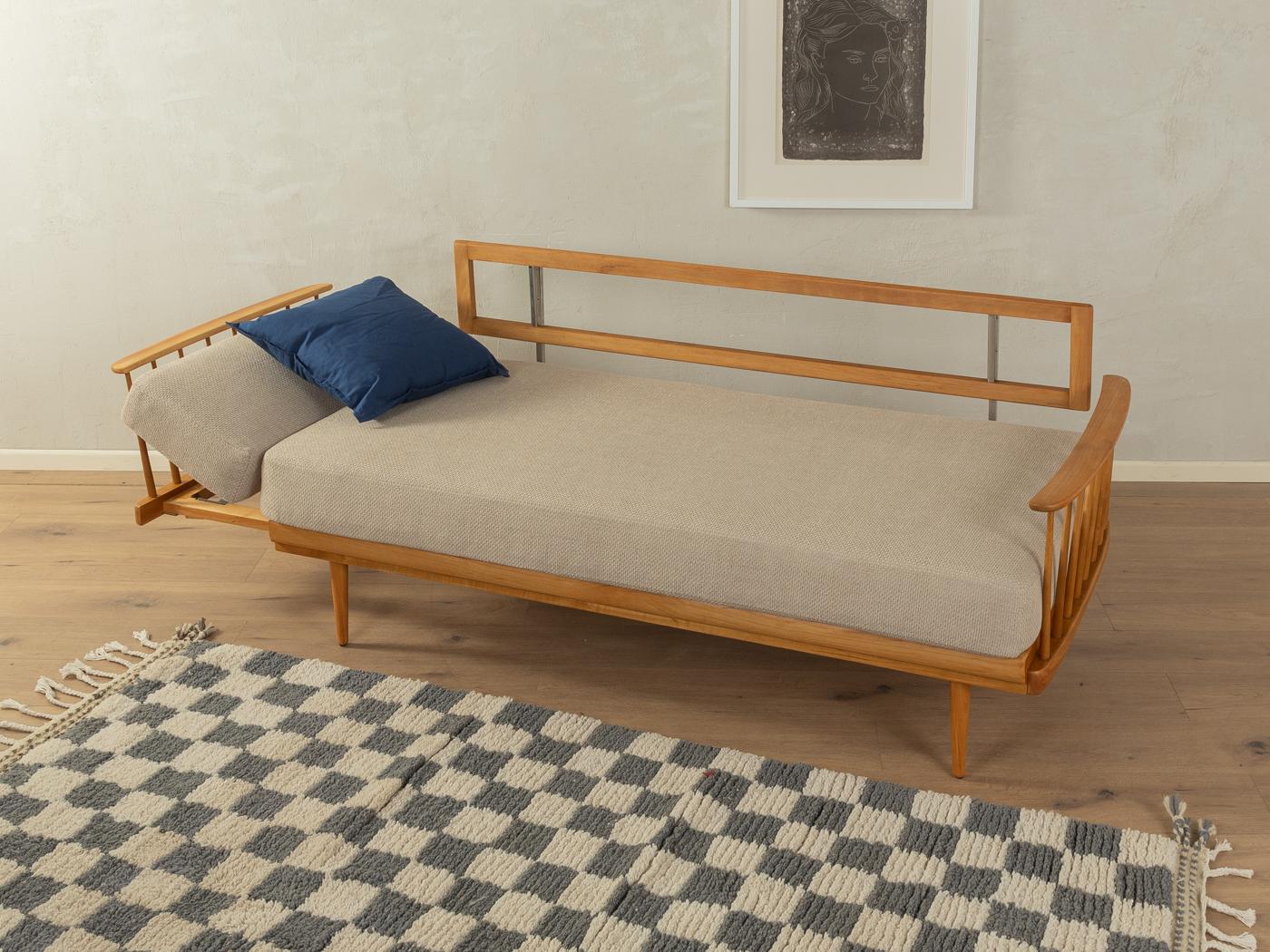 Mid-Century Modern  1950s Sofa, Knoll Antimott  For Sale