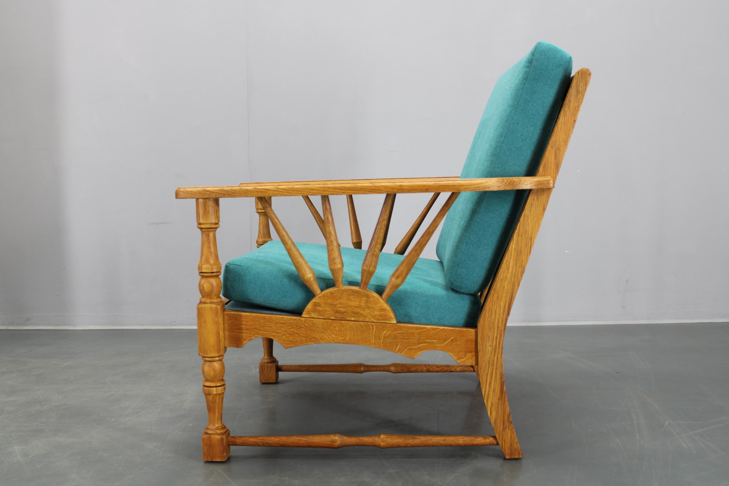Poltrona in legno massiccio di Oak del 1950, Cecoslovacchia In condizioni buone in vendita a Praha, CZ