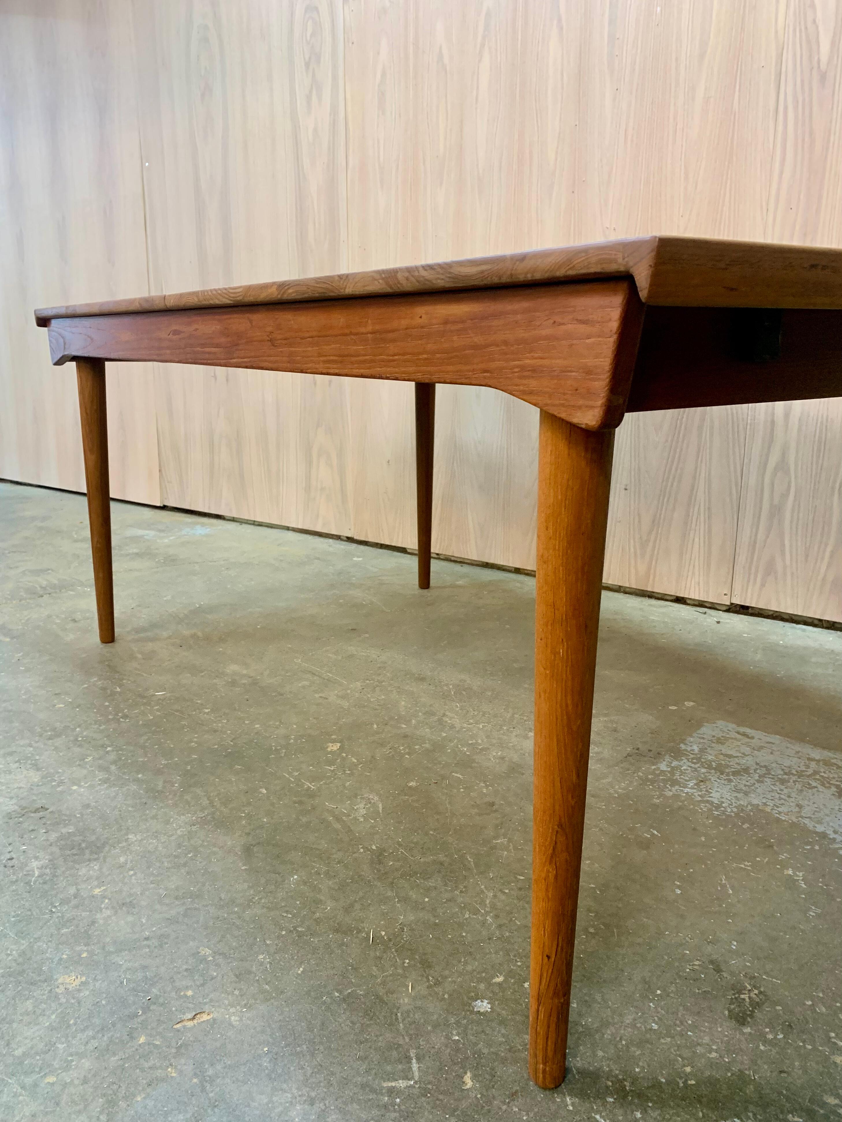 Mid-20th Century 1950s Solid Teak Dining Table by Finn Juhl For Sale