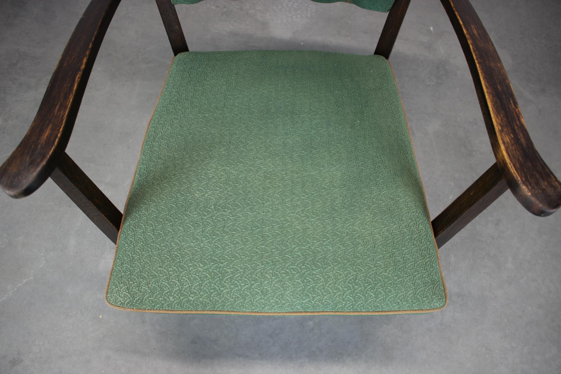 Sillón de madera maciza de los años 50, Checoslovaquia en venta 5