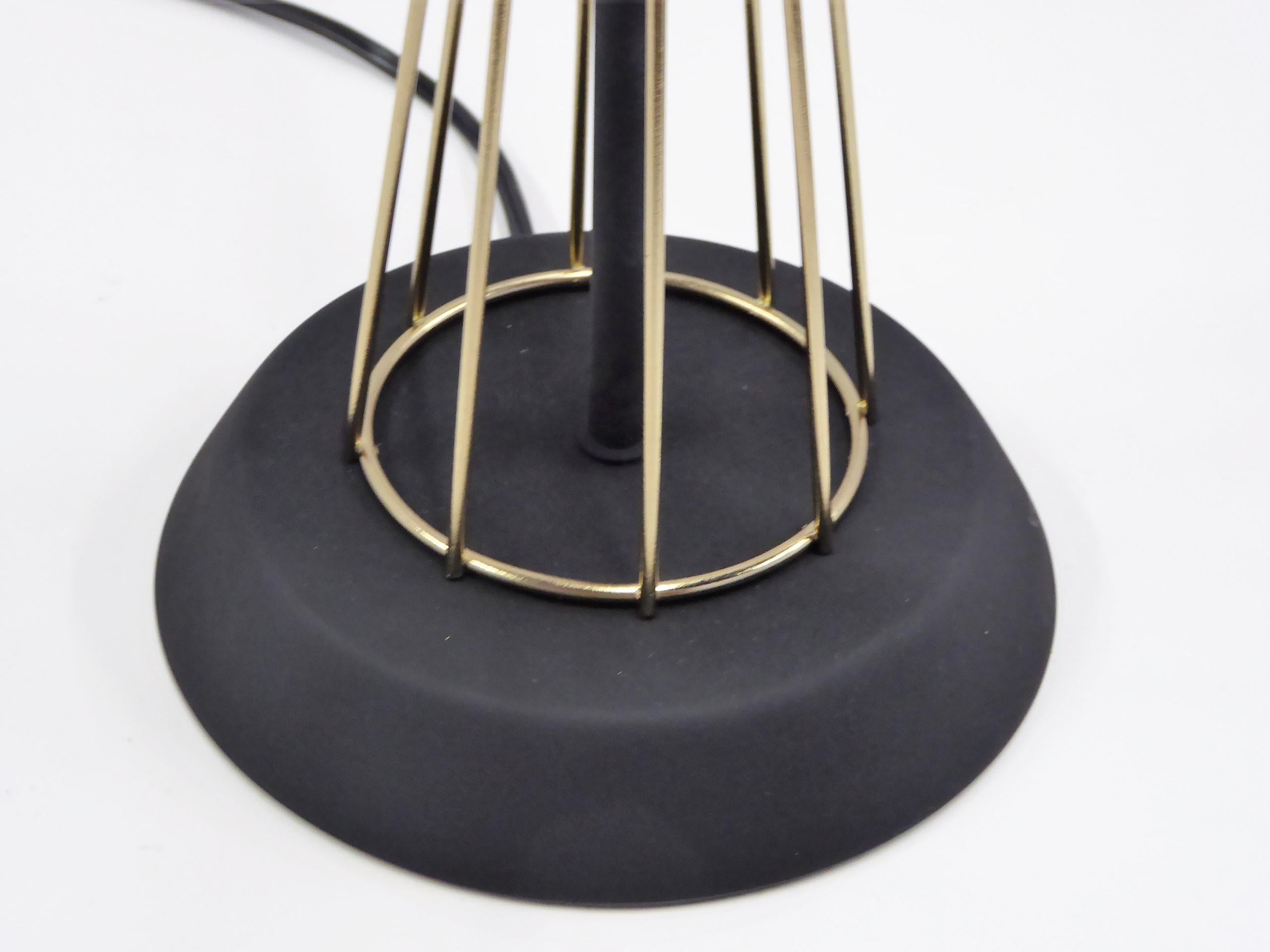Ébénisé Lampe de table de l'âge atomique des années 1950 Laiton et bois