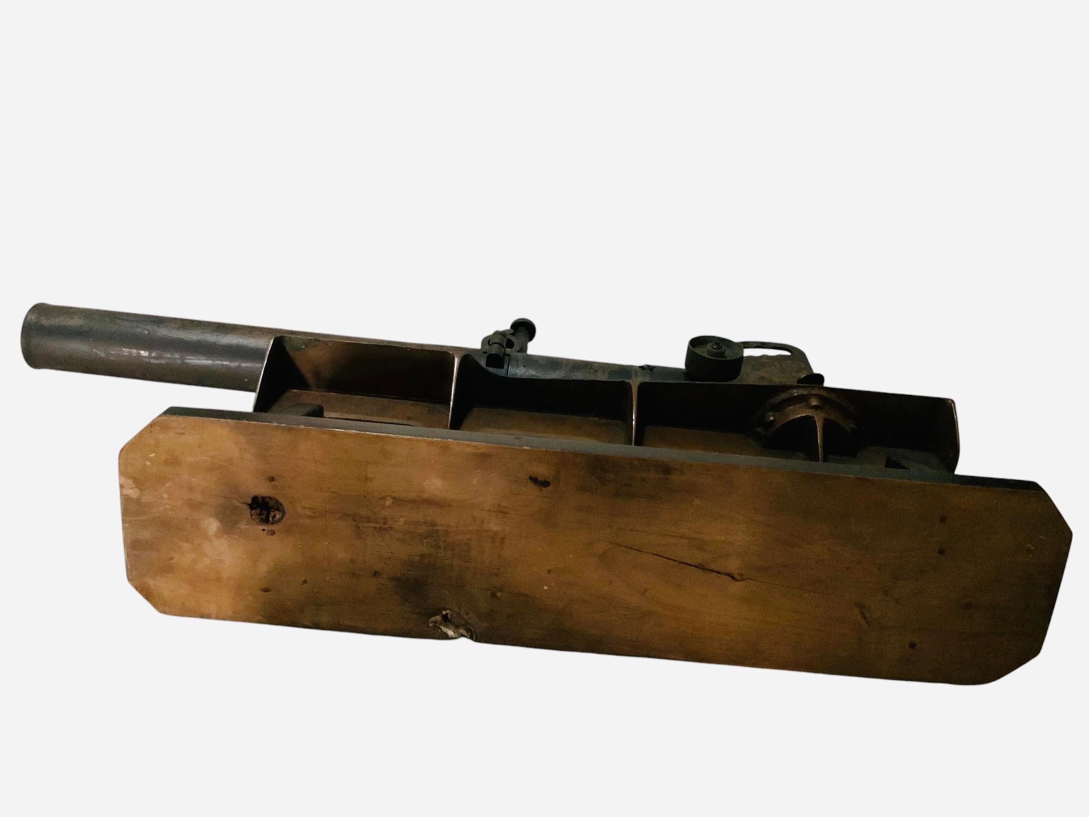 Mortero de la Armada Española de 1950 en venta 7