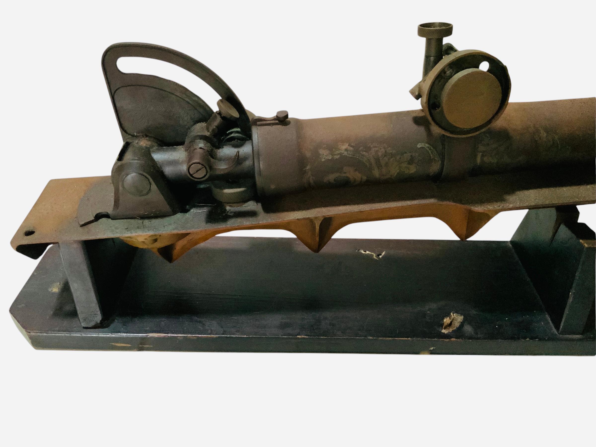 Mortero de la Armada Española de 1950 Metal en venta